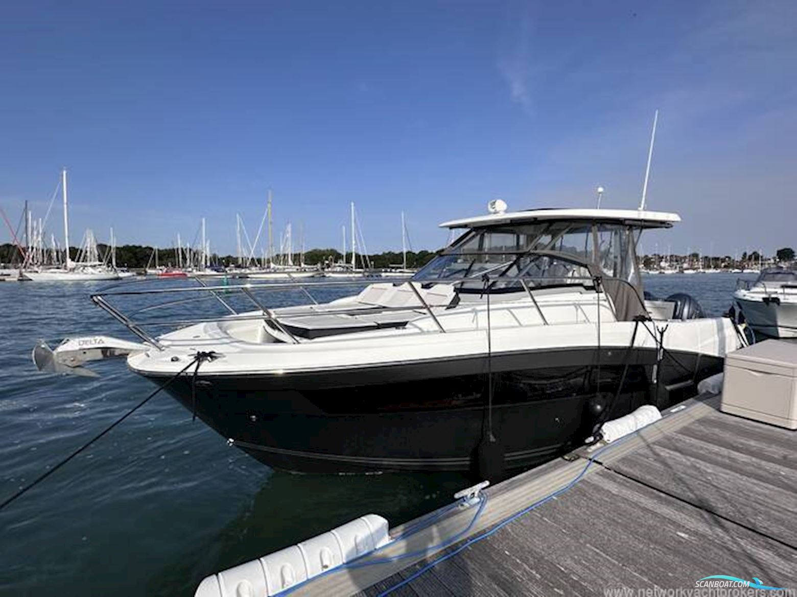 Jeanneau Cap Camarat 10.5WA S2