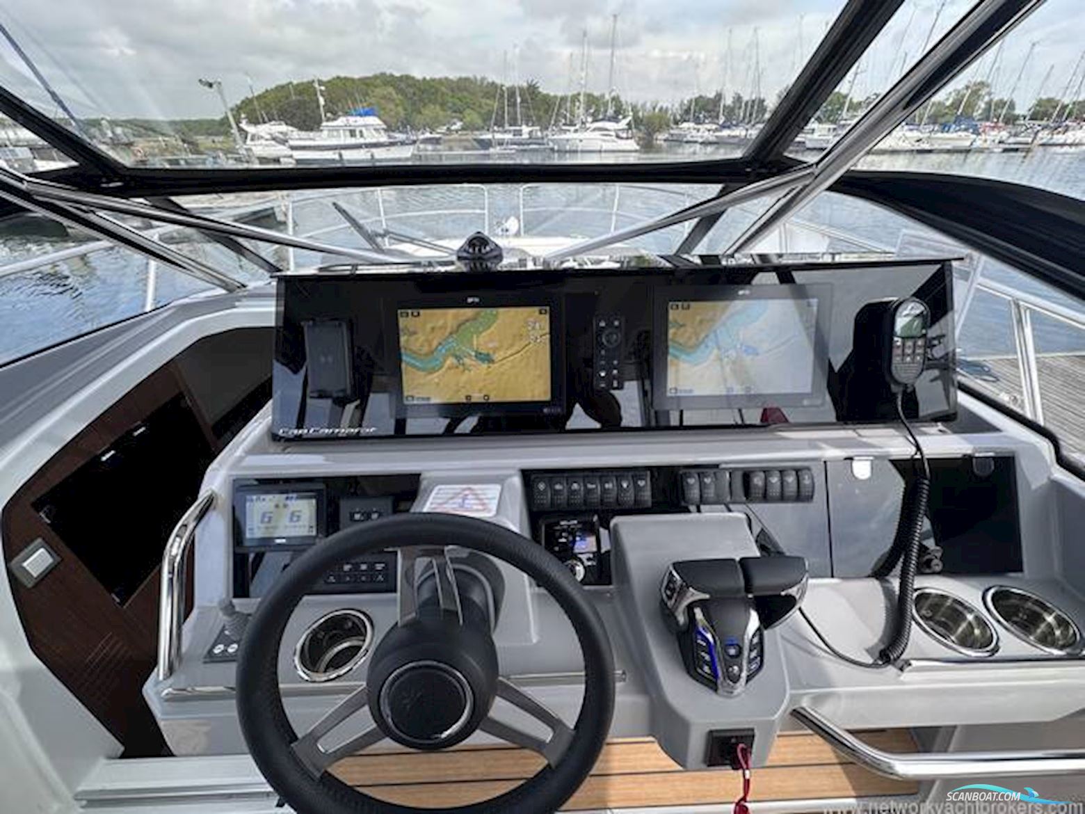 Jeanneau Cap Camarat 10.5WA S2