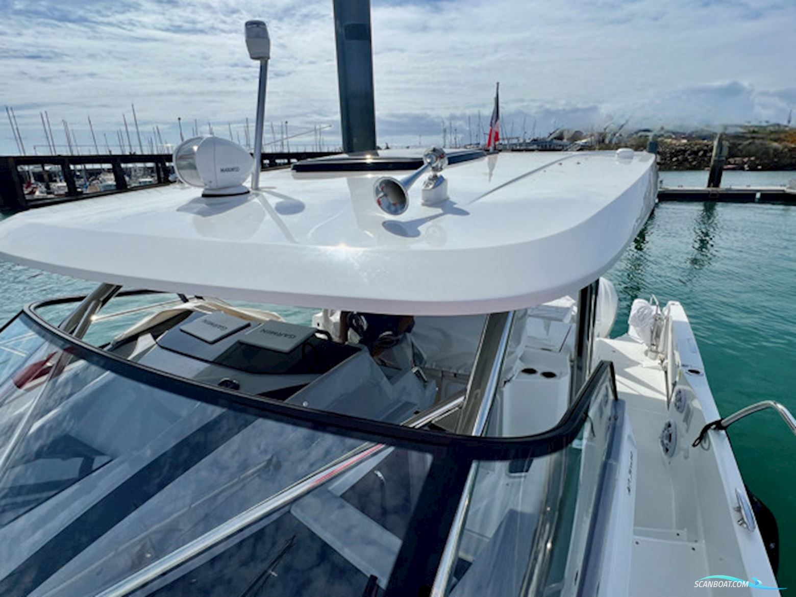 Jeanneau Cap Camarat 12.5WA-New Version