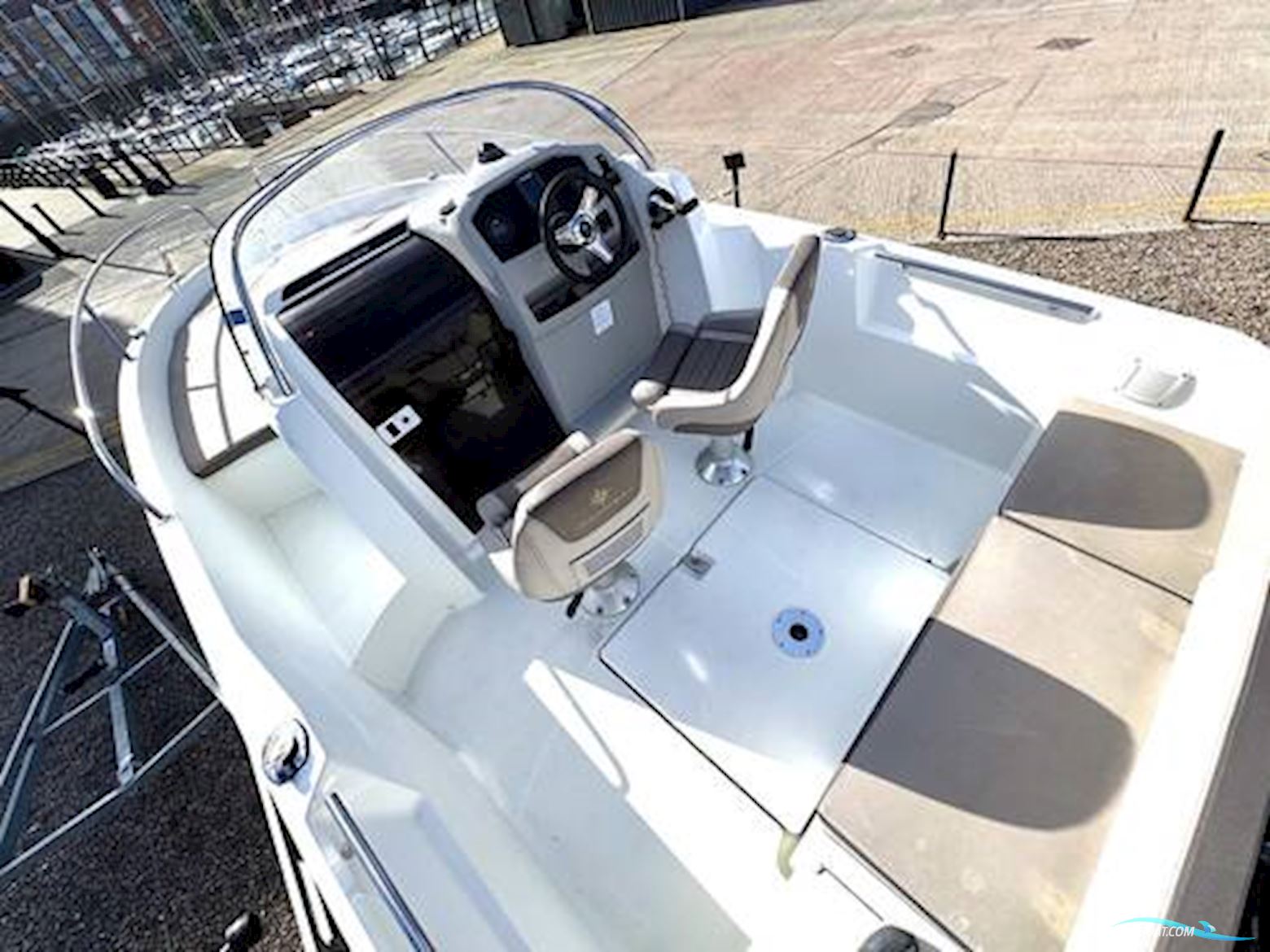 Jeanneau Cap Camarat 5.5 WA