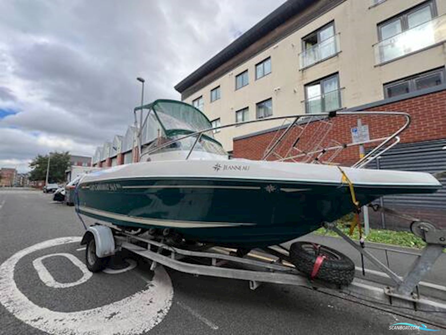Jeanneau Cap Camarat 565 WA Motorboot 2001, mit Honda motor, England