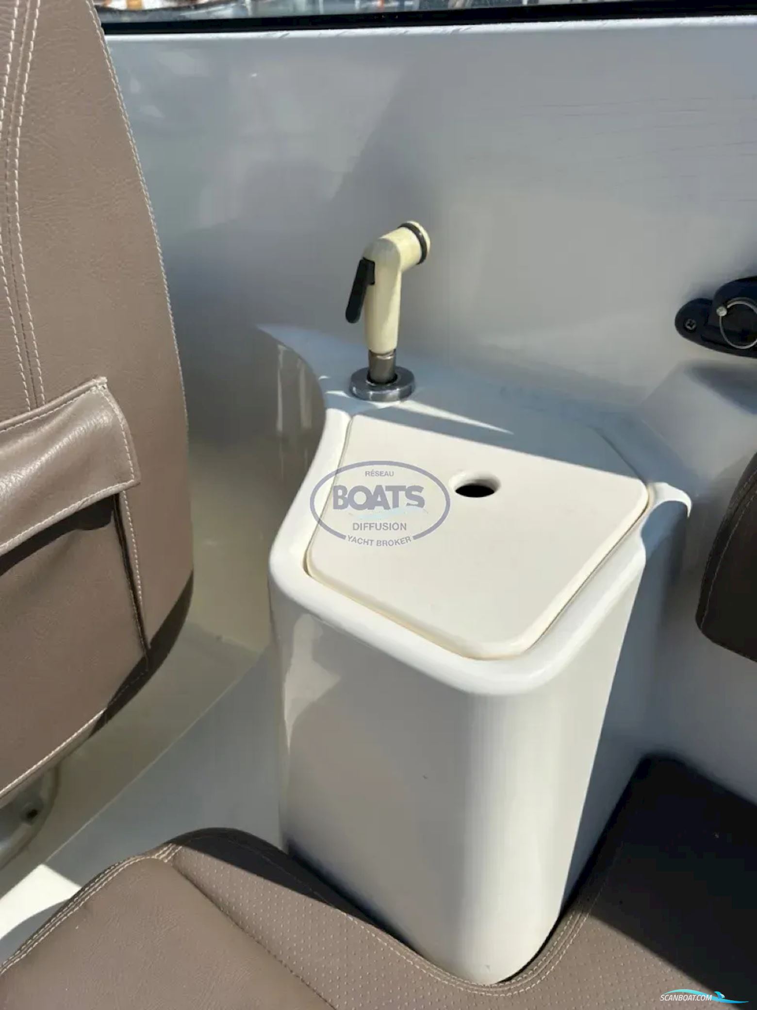 Jeanneau Cap Camarat 635