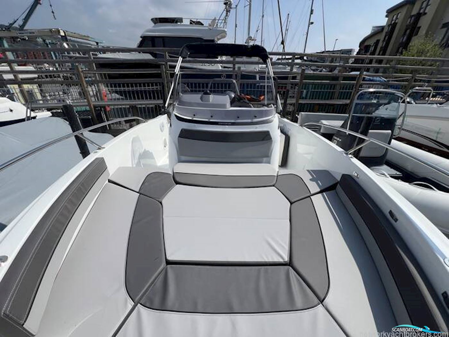 Jeanneau Cap Camarat 6.5 CC S3