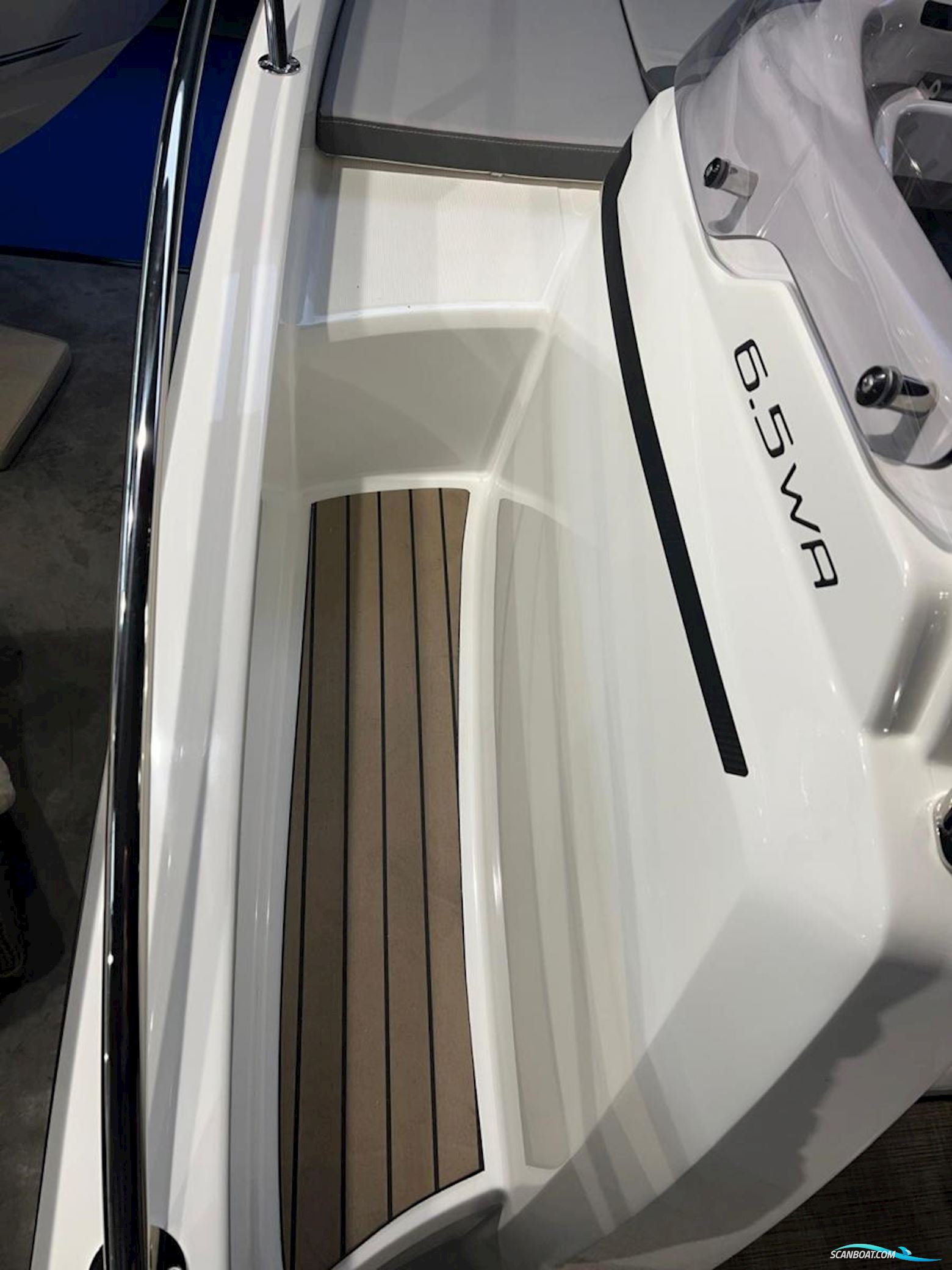 Jeanneau Cap Camarat 6.5 Walk Around