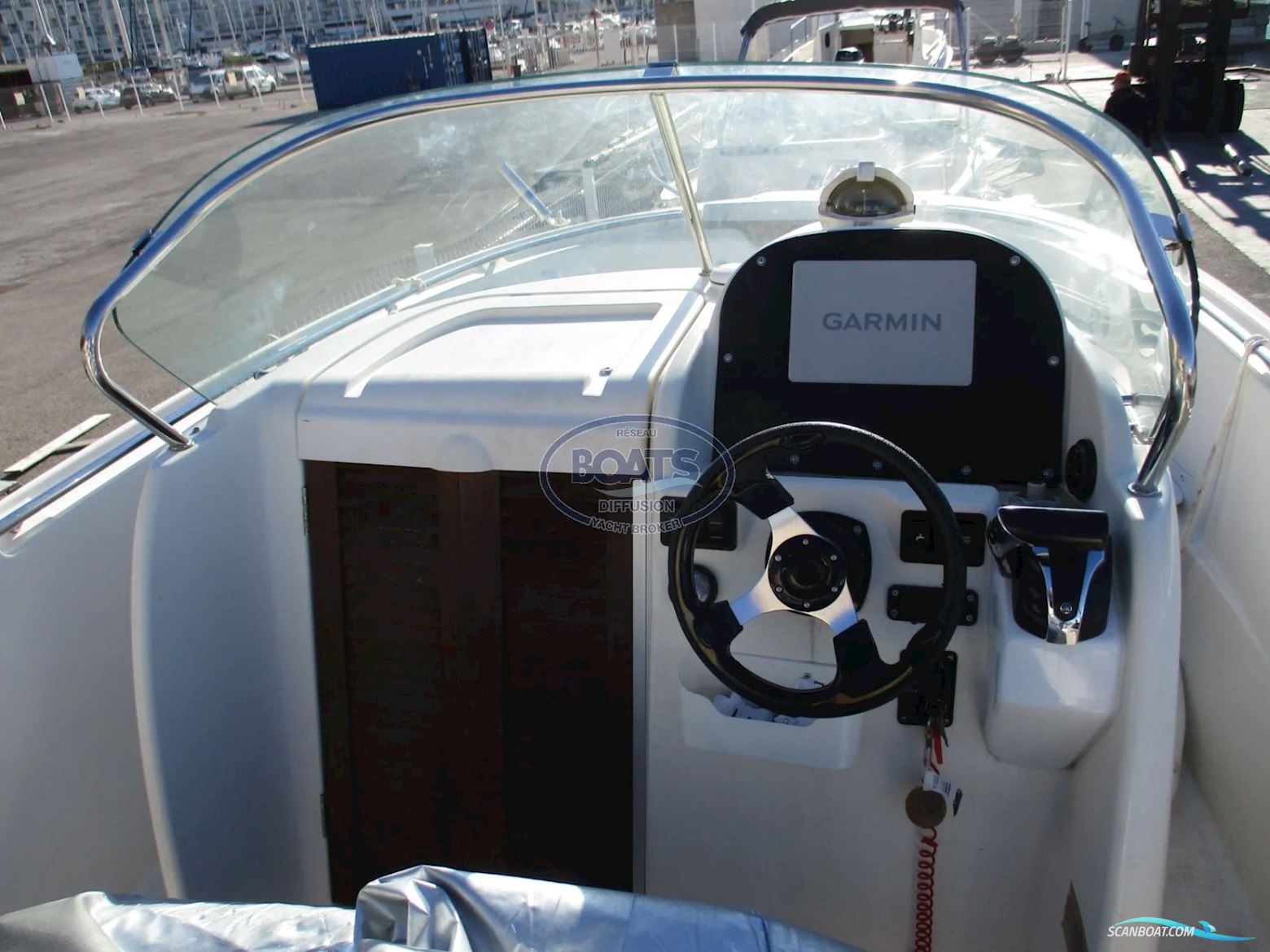 Jeanneau CAP CAMARAT 715 OPEN