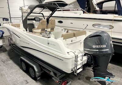 Jeanneau Cap Camarat 7.5 CC Motorboot 2013, mit Yamaha 300hk V6 motor, Sweden