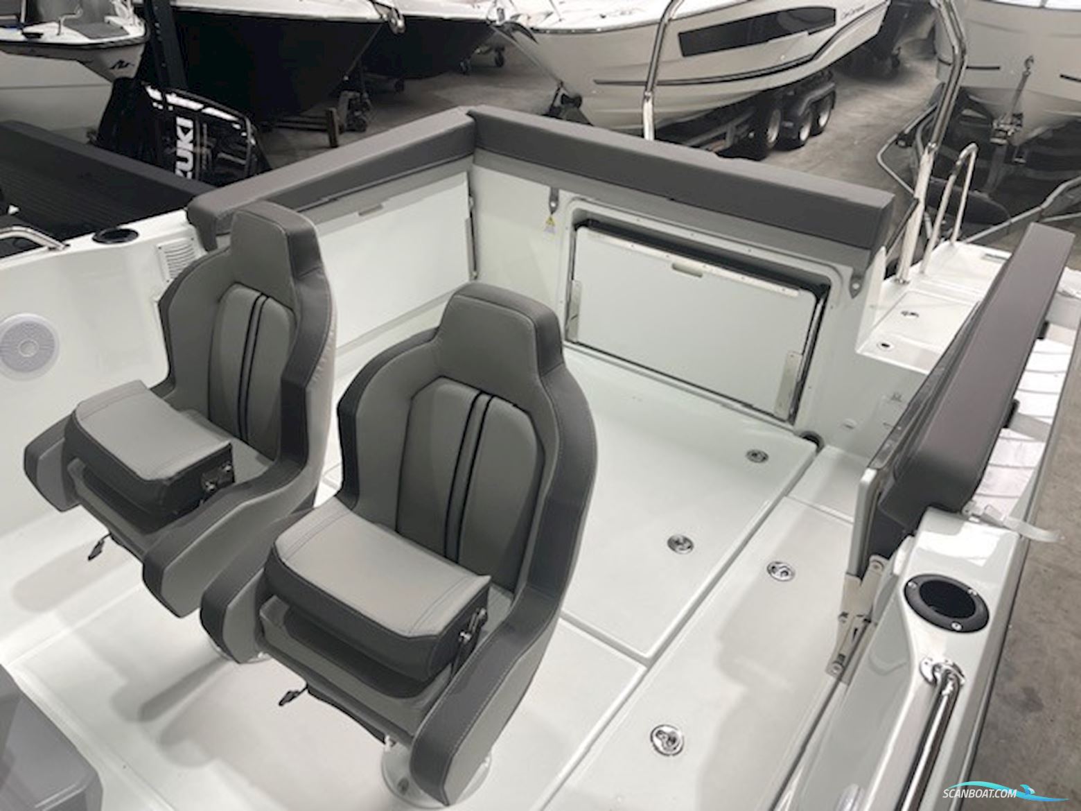 Jeanneau Cap Camarat 7.5 CC Serie 3