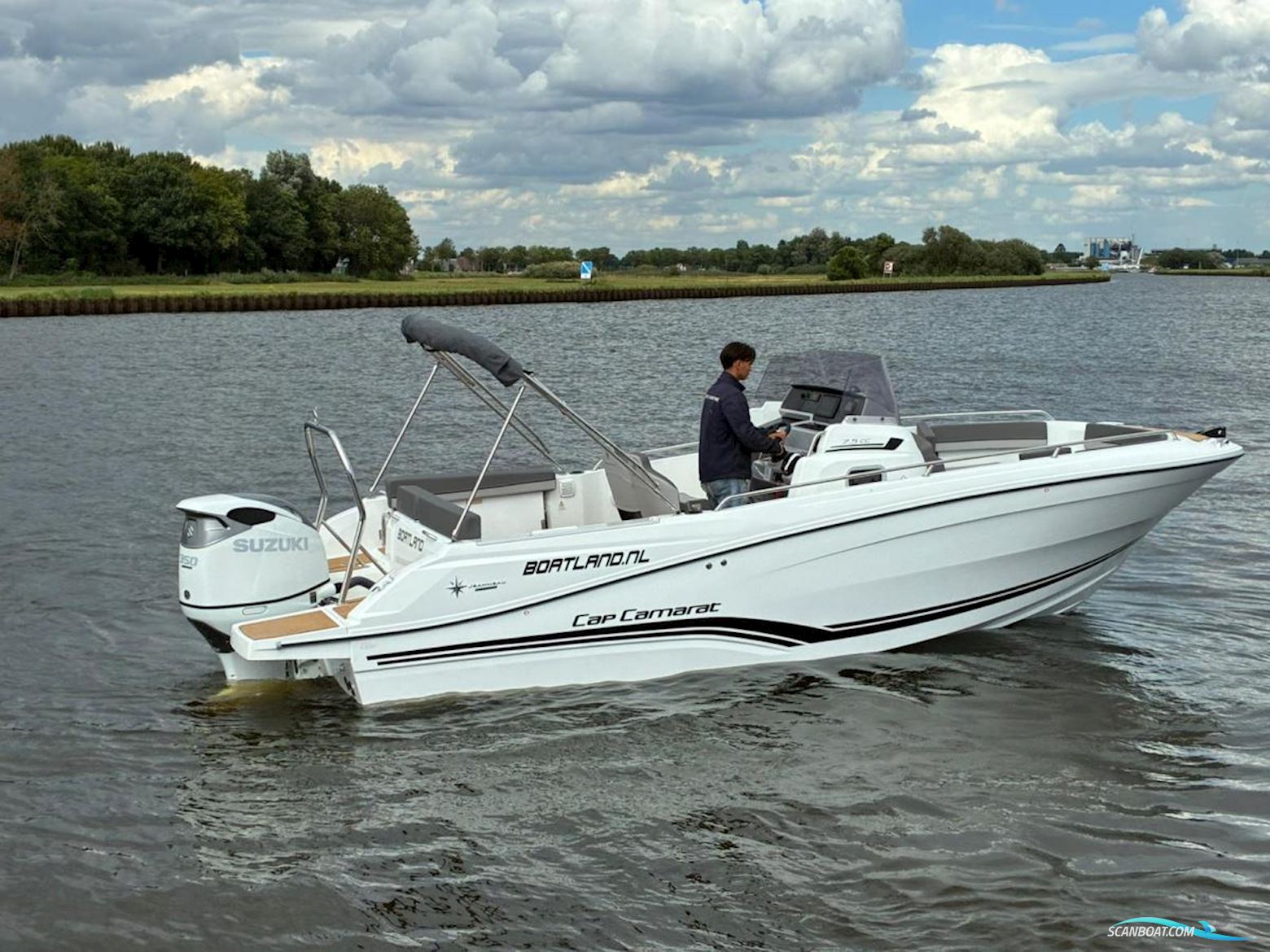 Jeanneau Cap Camarat 7.5 CC Serie 3