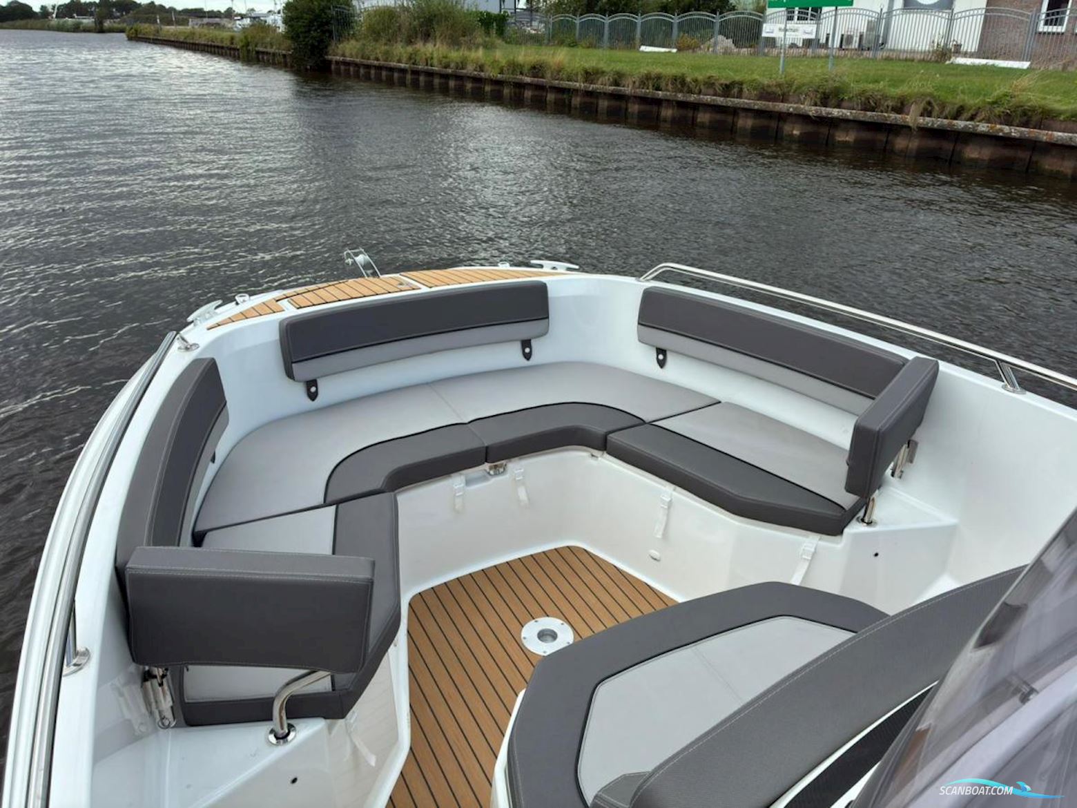 Jeanneau Cap Camarat 7.5 CC Serie 3