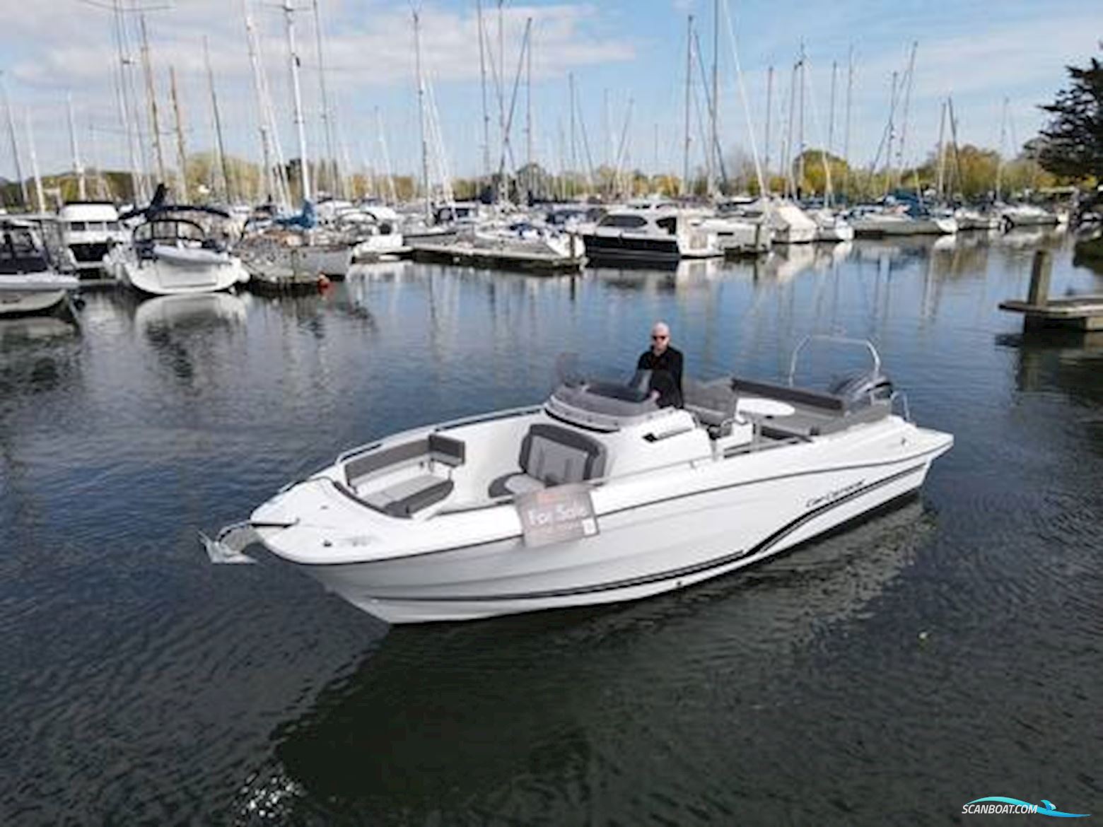 Jeanneau Cap Camarat 7.5 CC Series 3 Motorboot 2026, mit Yamaha F300Usb motor, England