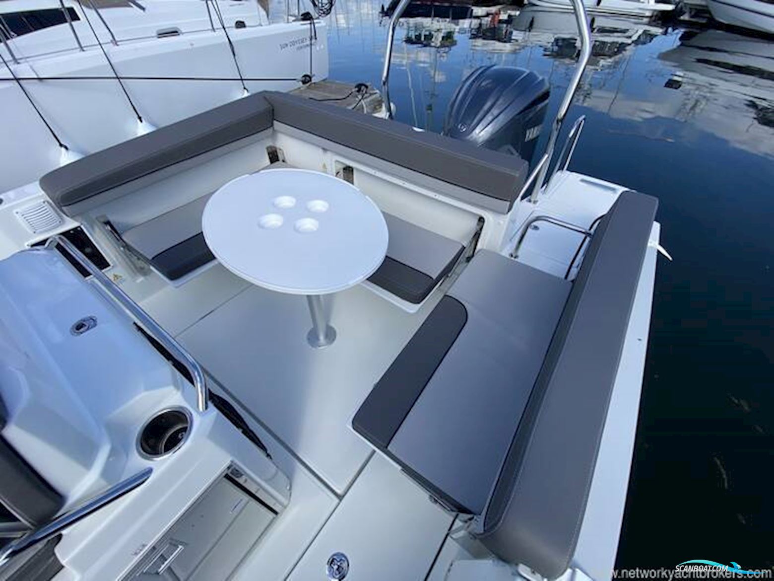 Jeanneau Cap Camarat 7.5 CC Series 3