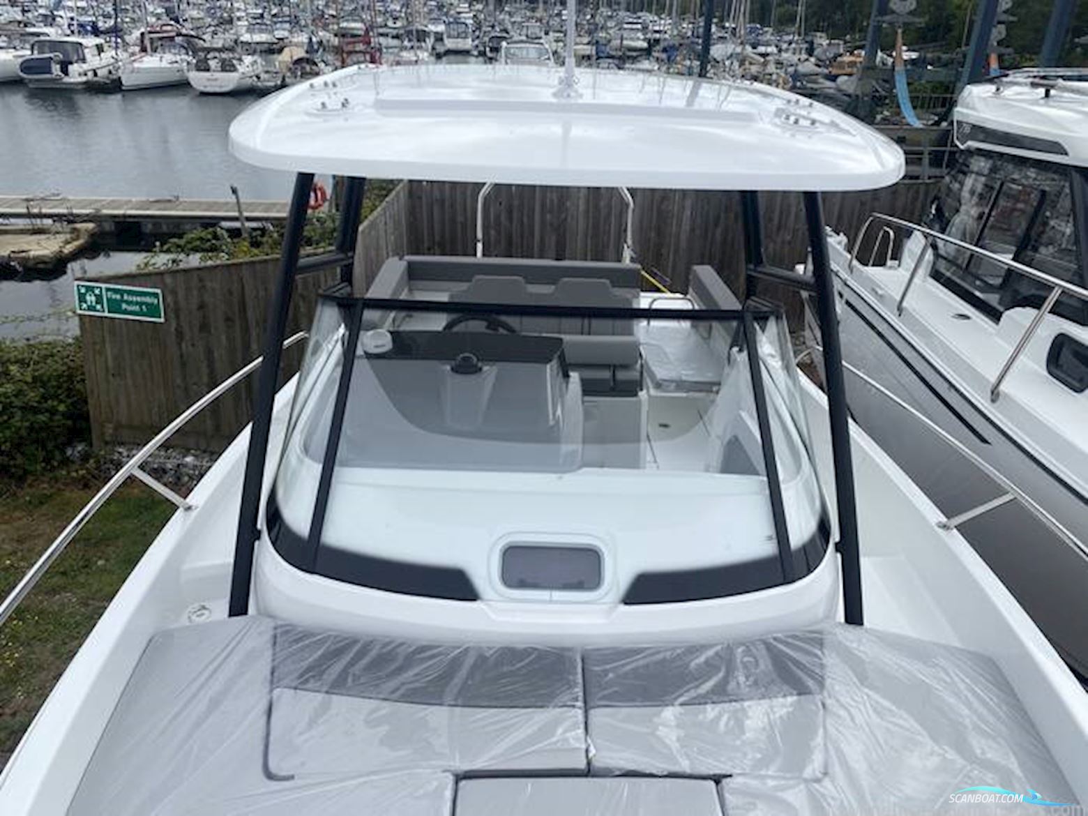 Jeanneau Cap Camarat 7.5 WA Serie 3