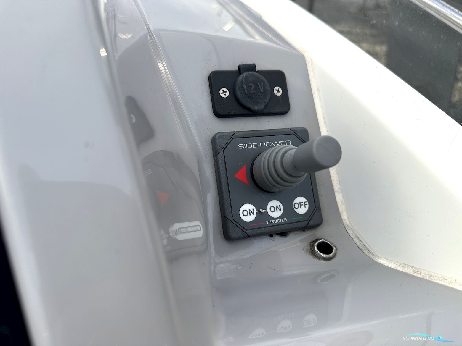 Jeanneau Cap Camarat 7.5 WA Series II