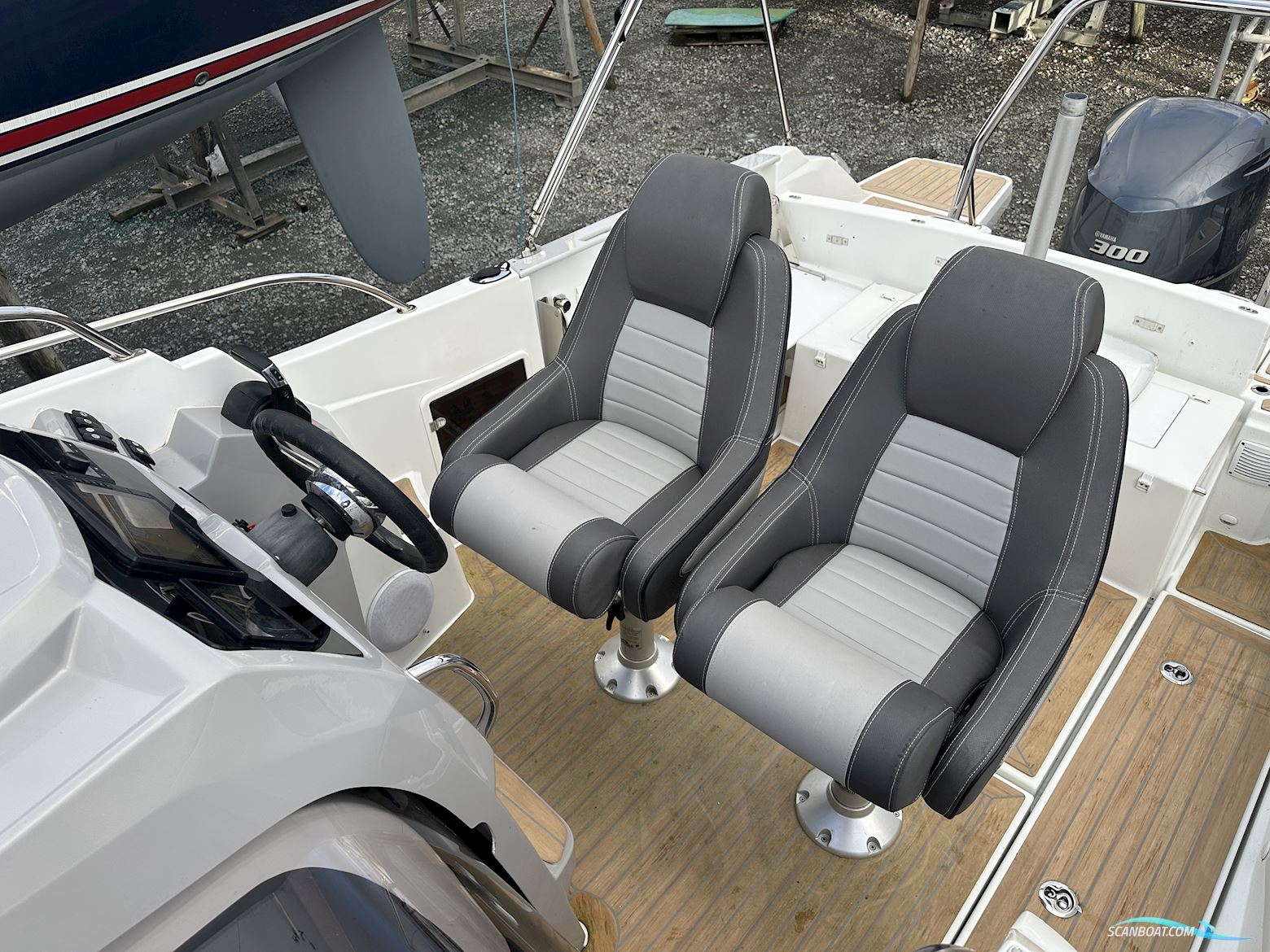 Jeanneau Cap Camarat 7.5 WA Series II