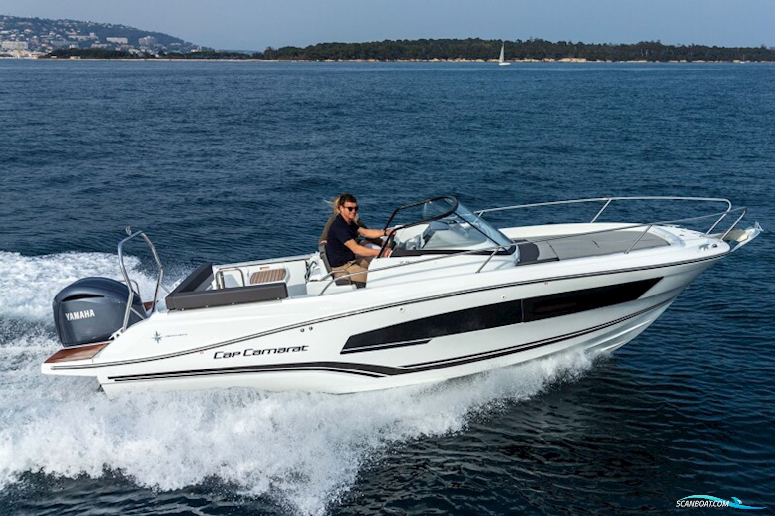 Jeanneau Cap Camarat 7.5 Walk Around Motorboot 2024, mit Suzuki motor, Niederlande