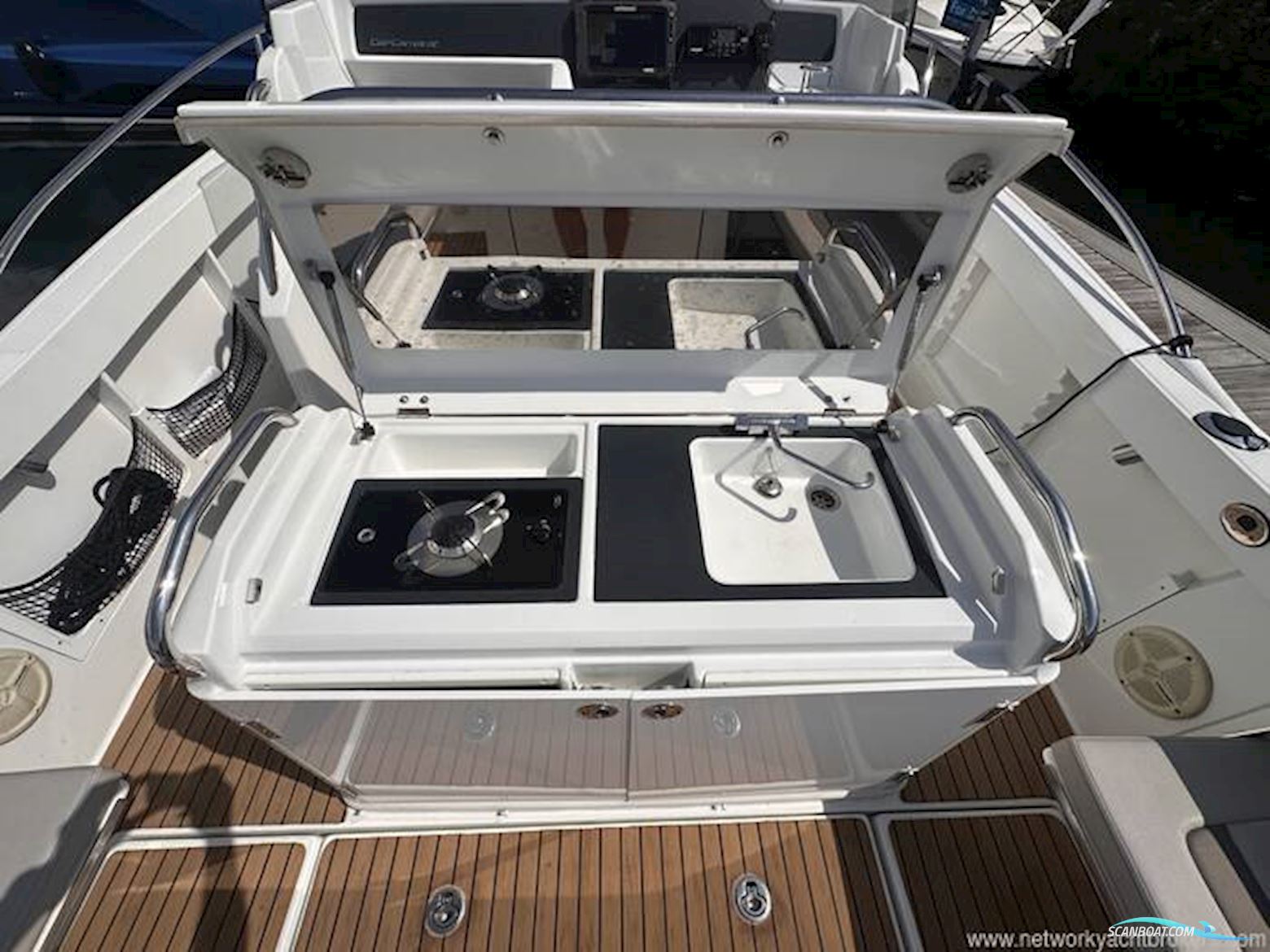 Jeanneau Cap Camarat 8.5 CC