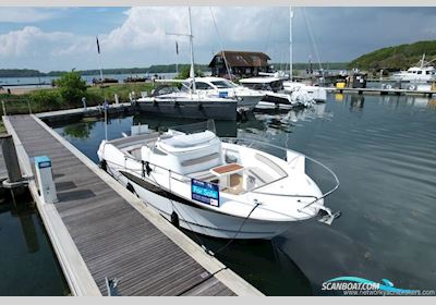 Jeanneau Cap Camarat 8.5 CC Motorboot 2015, mit Yamaha motor, England