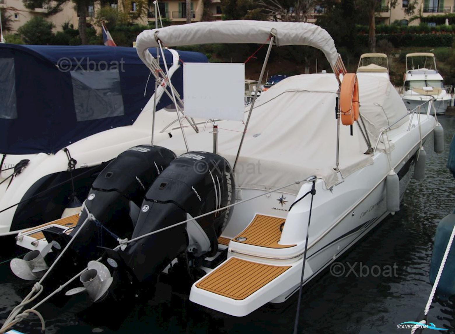 Jeanneau Cap Camarat 8.5 WA Motorboot 2015, mit Mercury motor, Frankreich