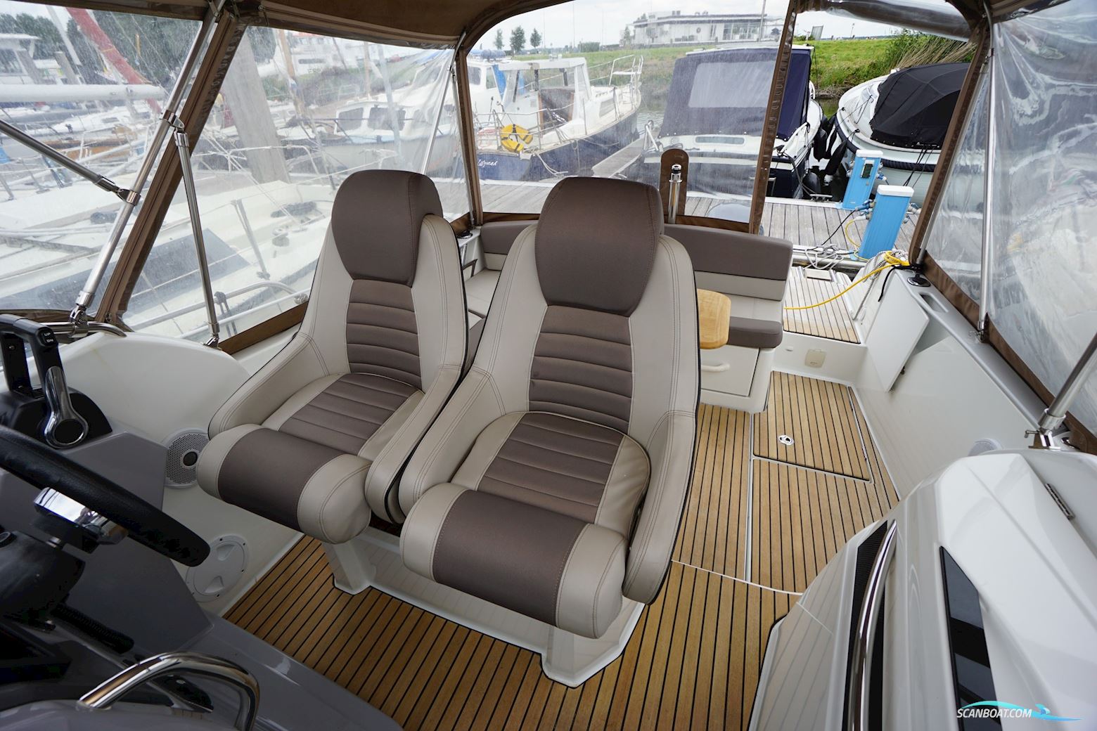 Jeanneau Cap Camarat 8.5 WA