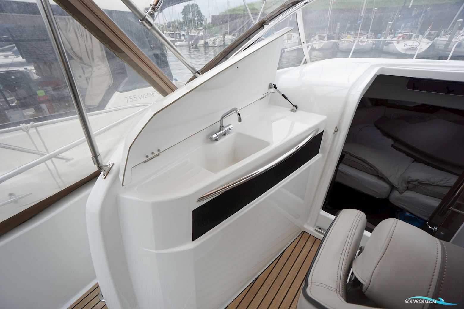 Jeanneau Cap Camarat 8.5 WA