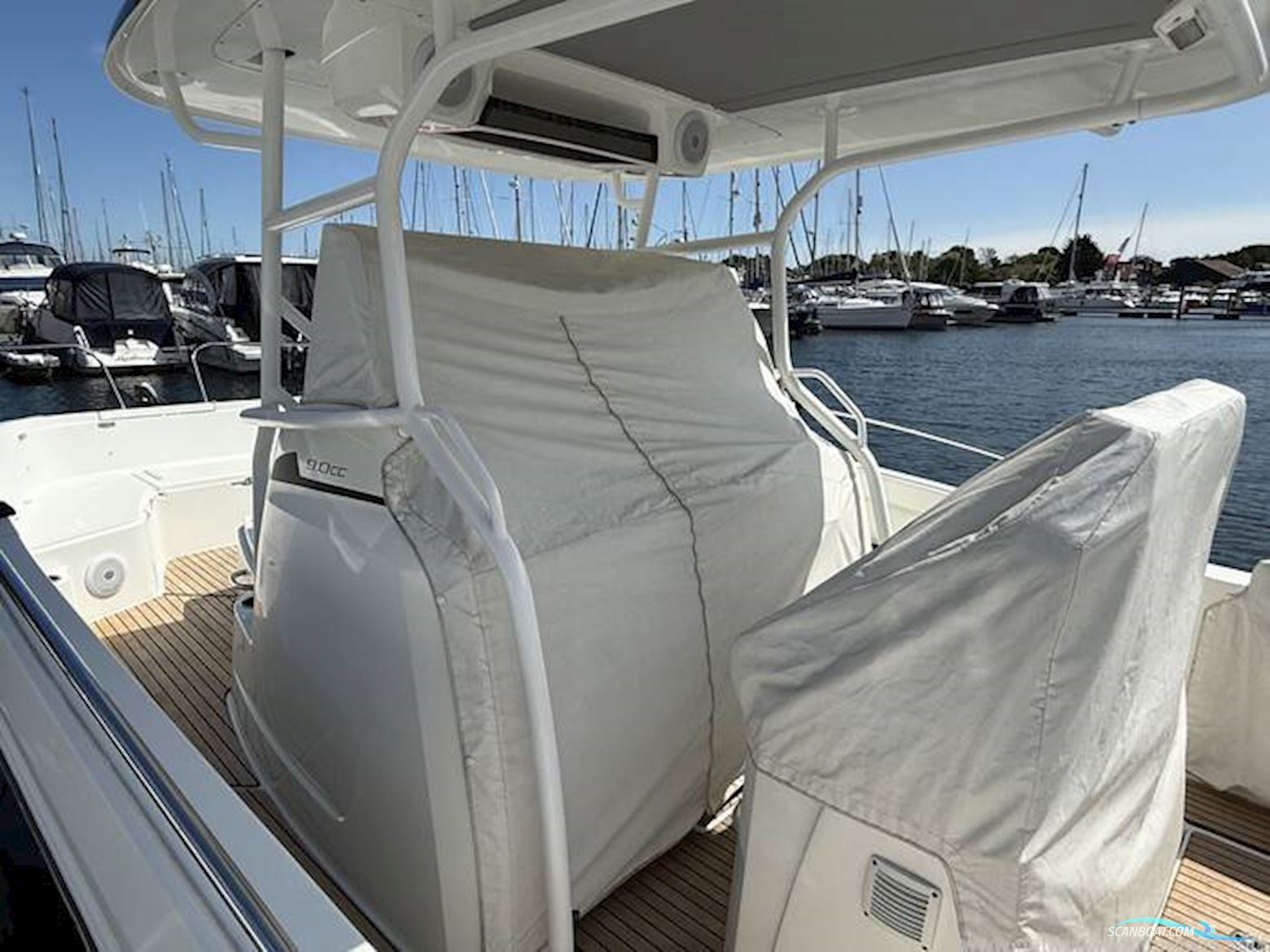 Jeanneau Cap Camarat 9.0 CC