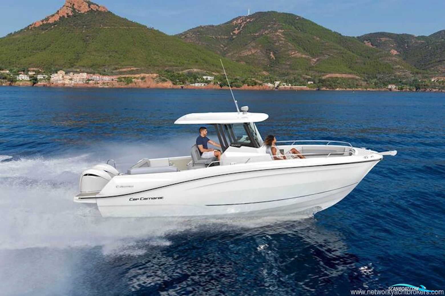 Jeanneau Cap Camarat 9.0 CC Serie 2