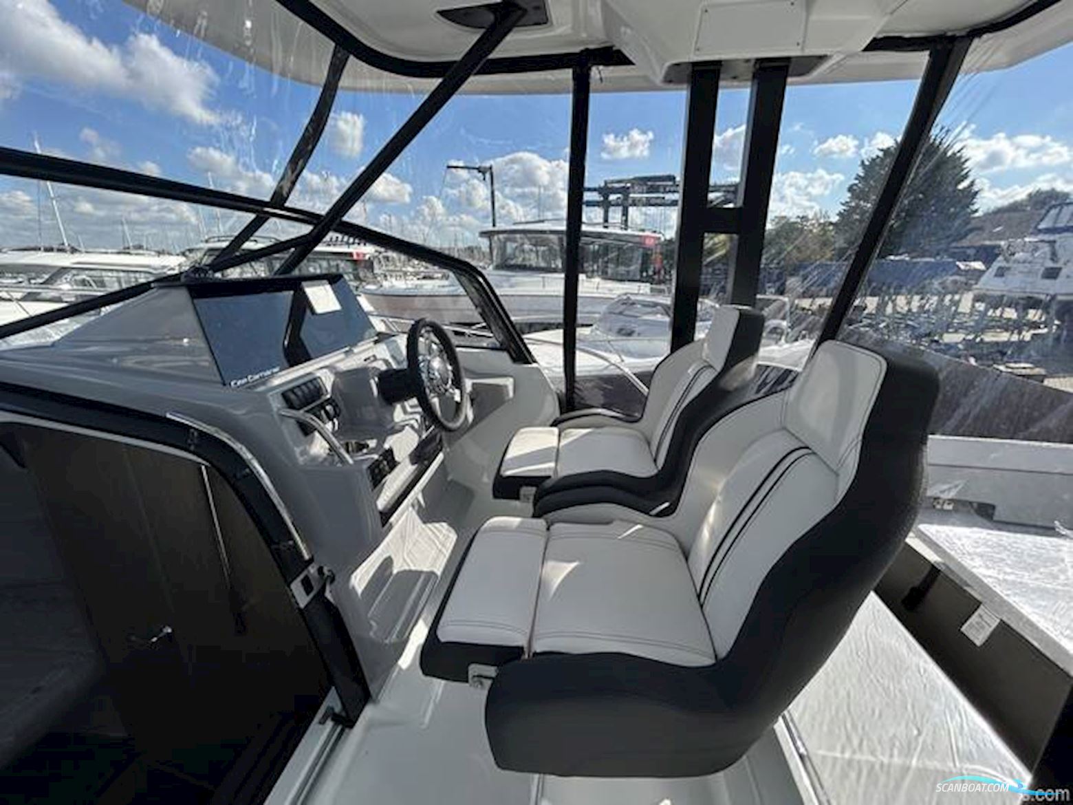 Jeanneau Cap Camarat 9.0 WA S2