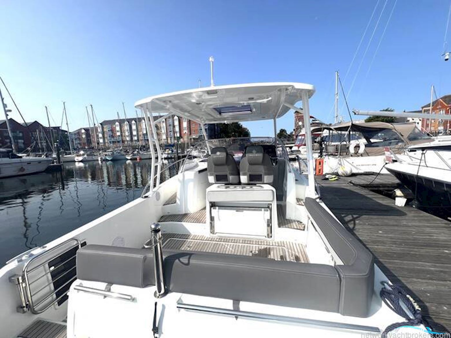 Jeanneau Cap Camarat 9.0 WA