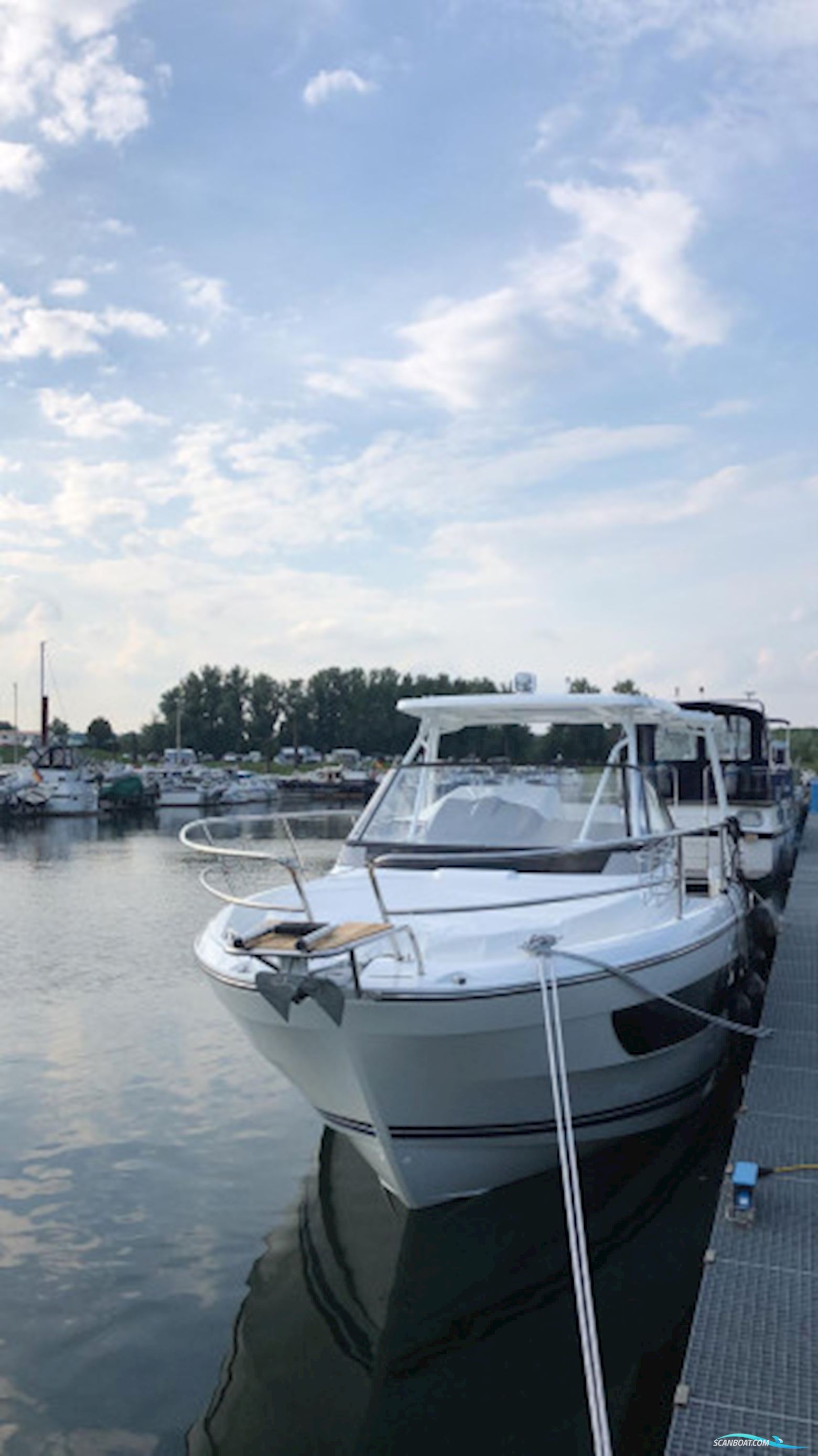 Jeanneau Cap Camerat 10.5 WA