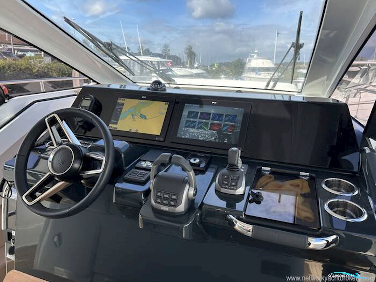 Jeanneau DB37