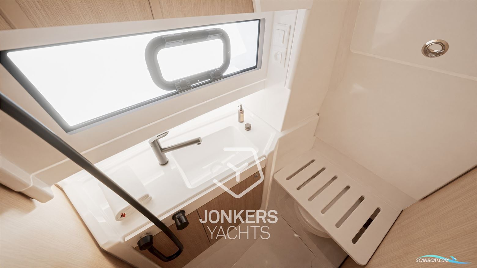Jeanneau EX 34 Cabin