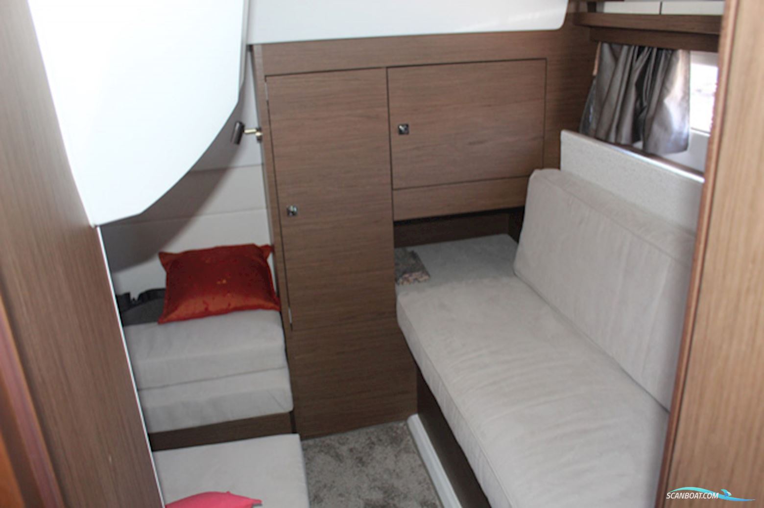 Jeanneau Leader 36