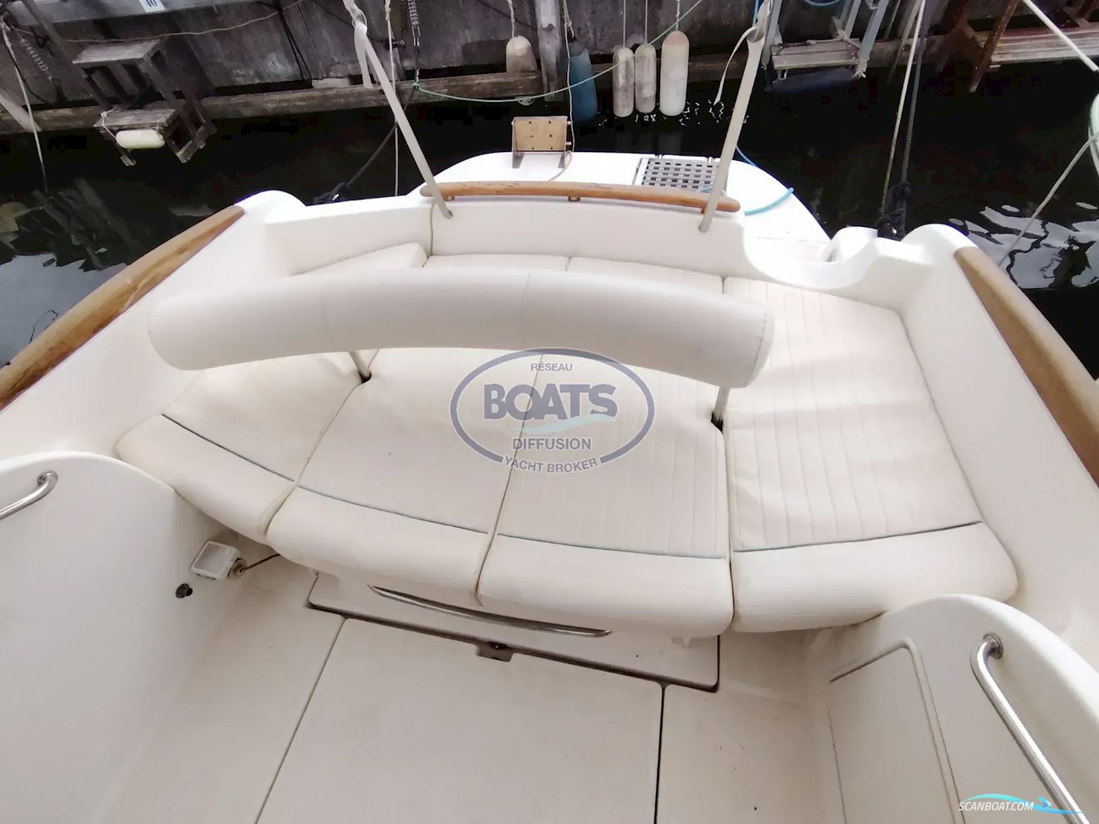 Jeanneau Leader 705