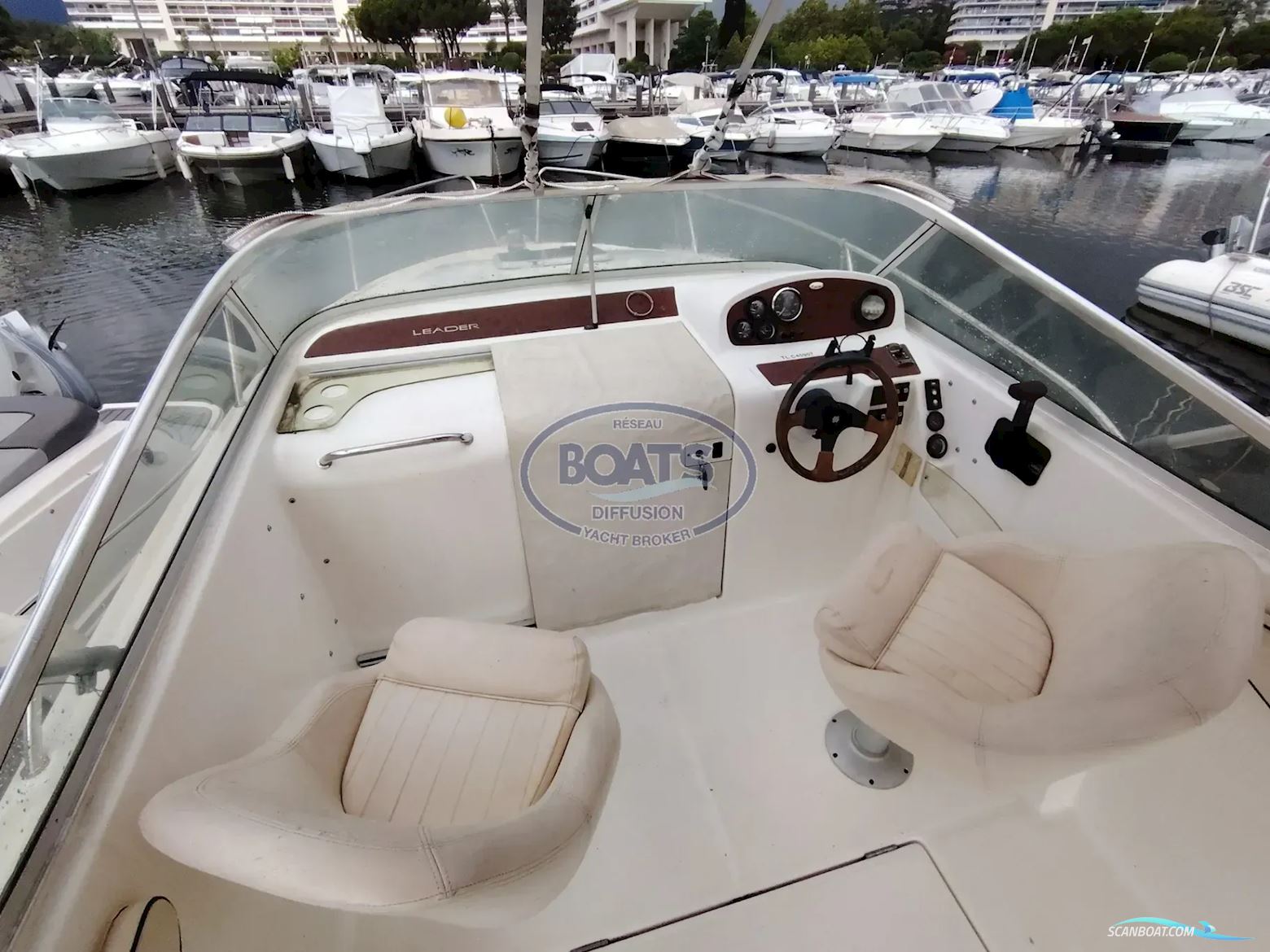 Jeanneau Leader 705