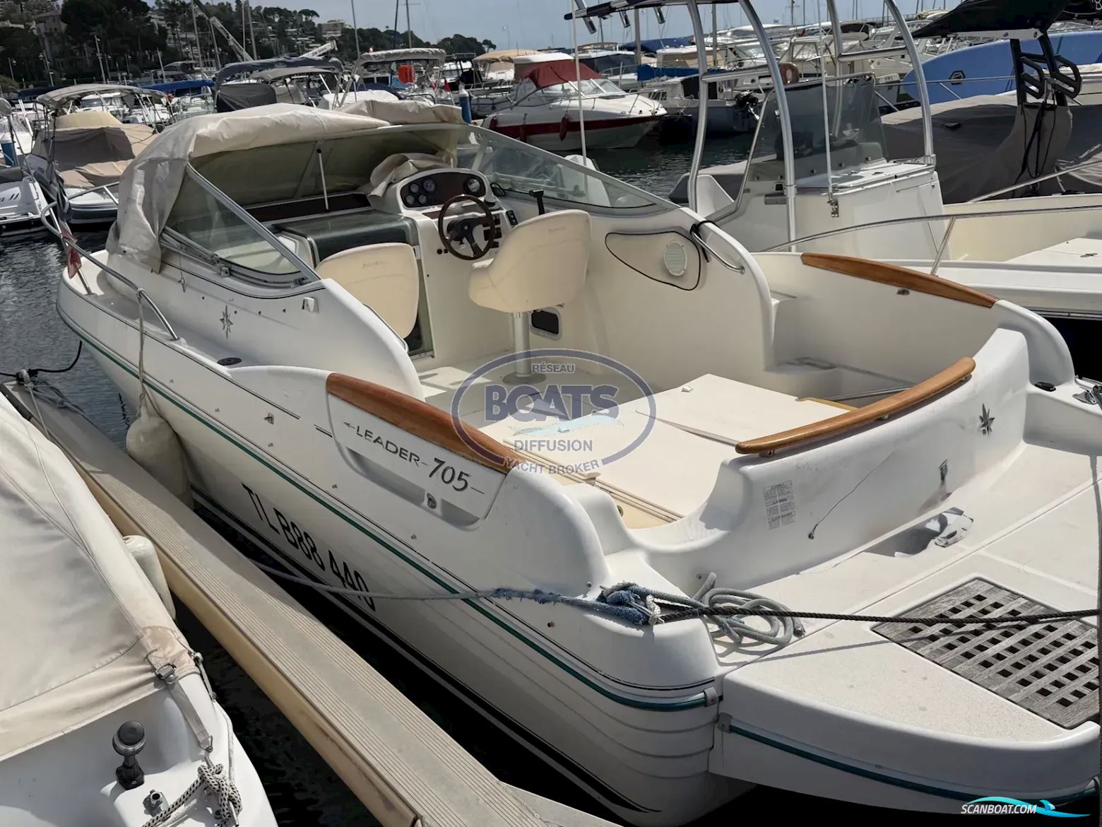Jeanneau Leader 705