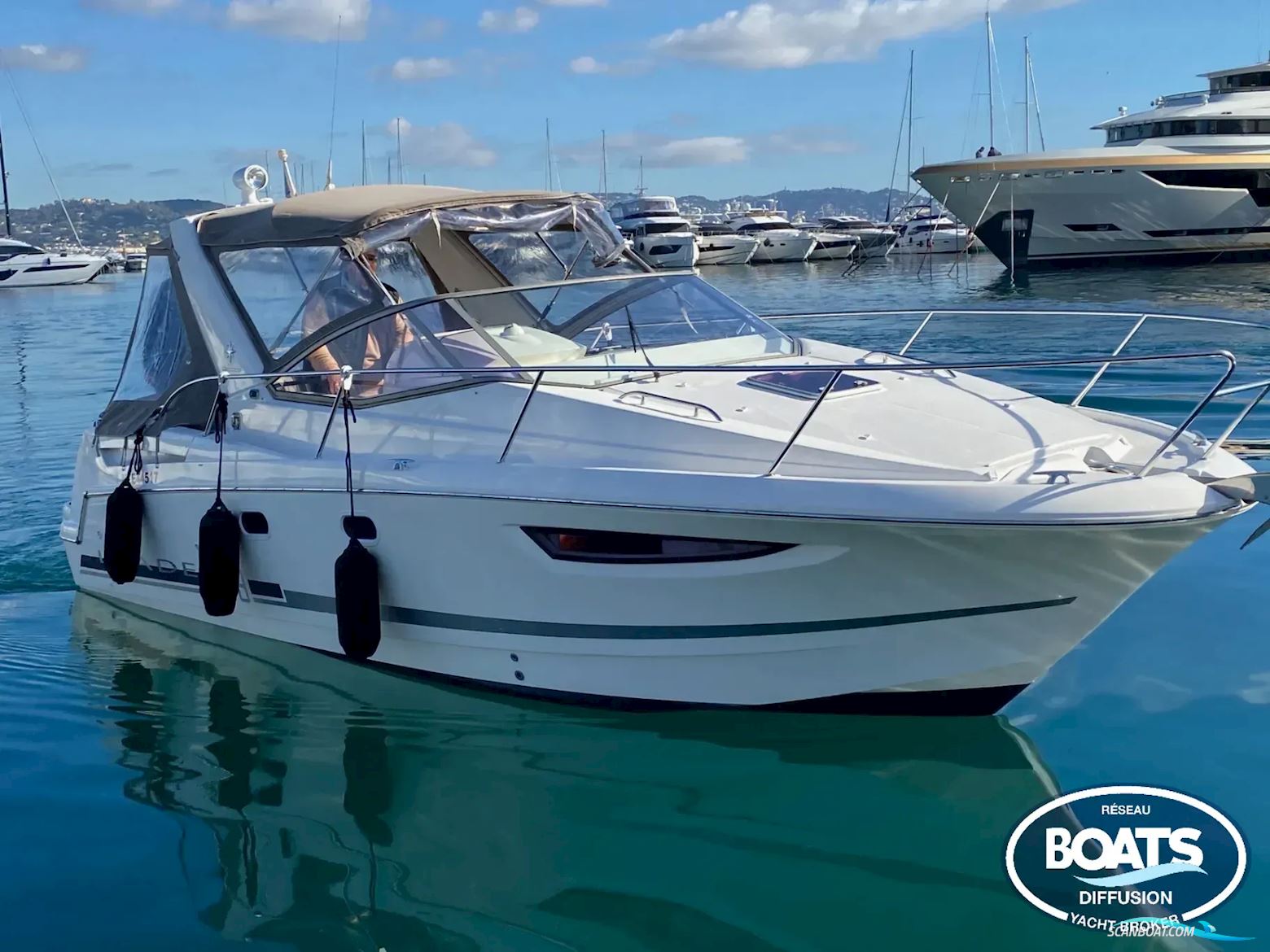 Jeanneau LEADER 8 Motorboot 2011, mit VOLVO motor, Frankreich