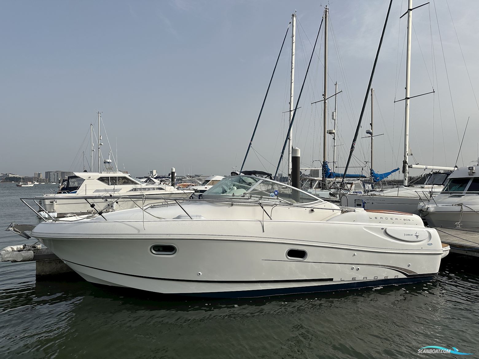 Jeanneau Leader 805