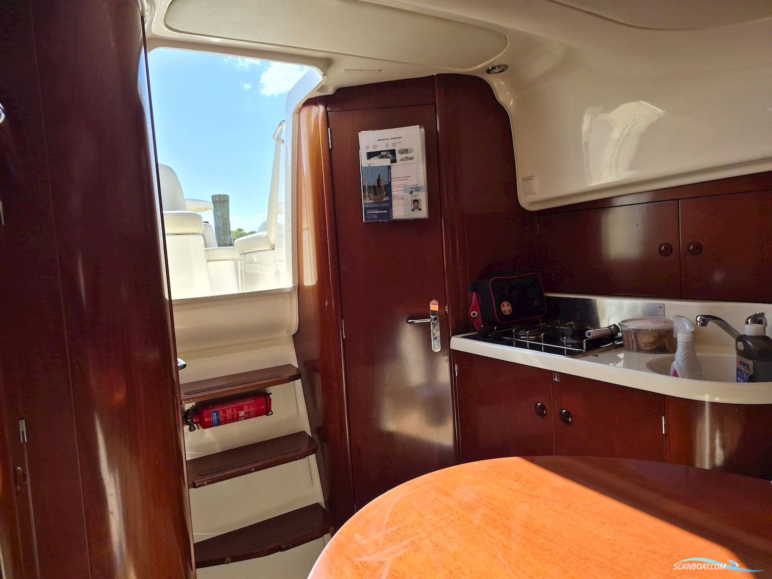 Jeanneau Leader 805