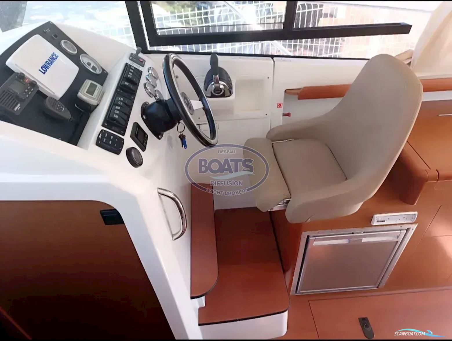 Jeanneau Merry Fisher 10