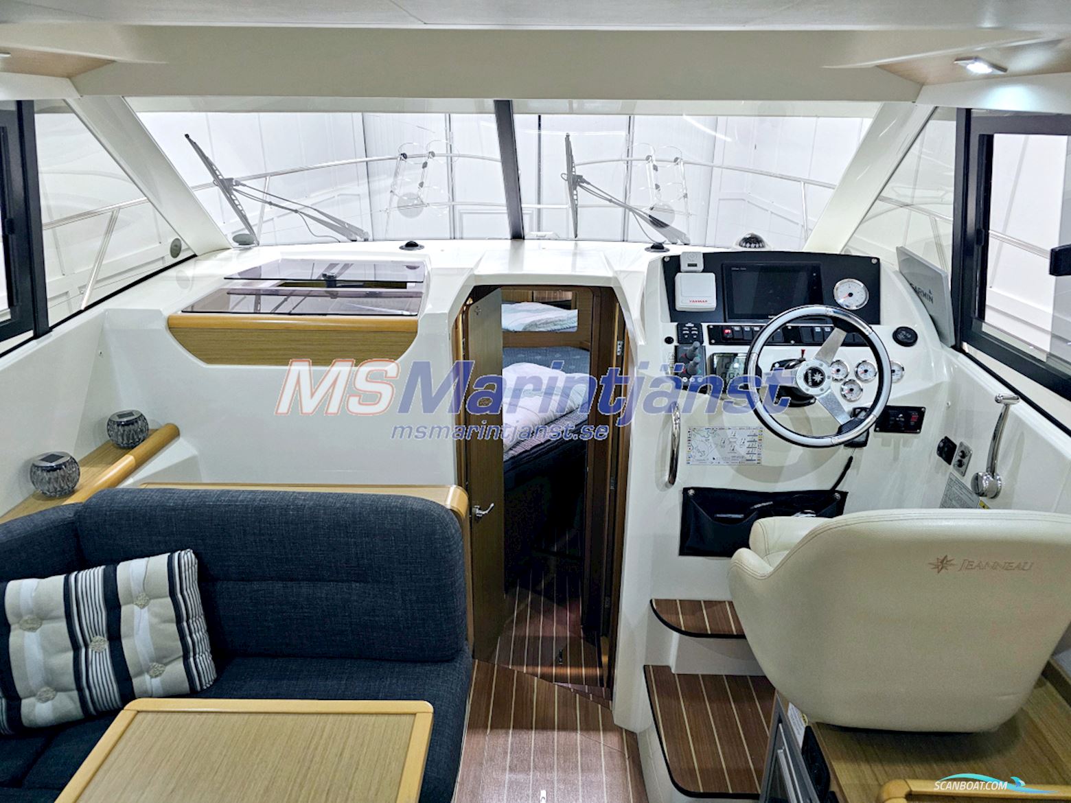 Jeanneau Merry Fisher 10