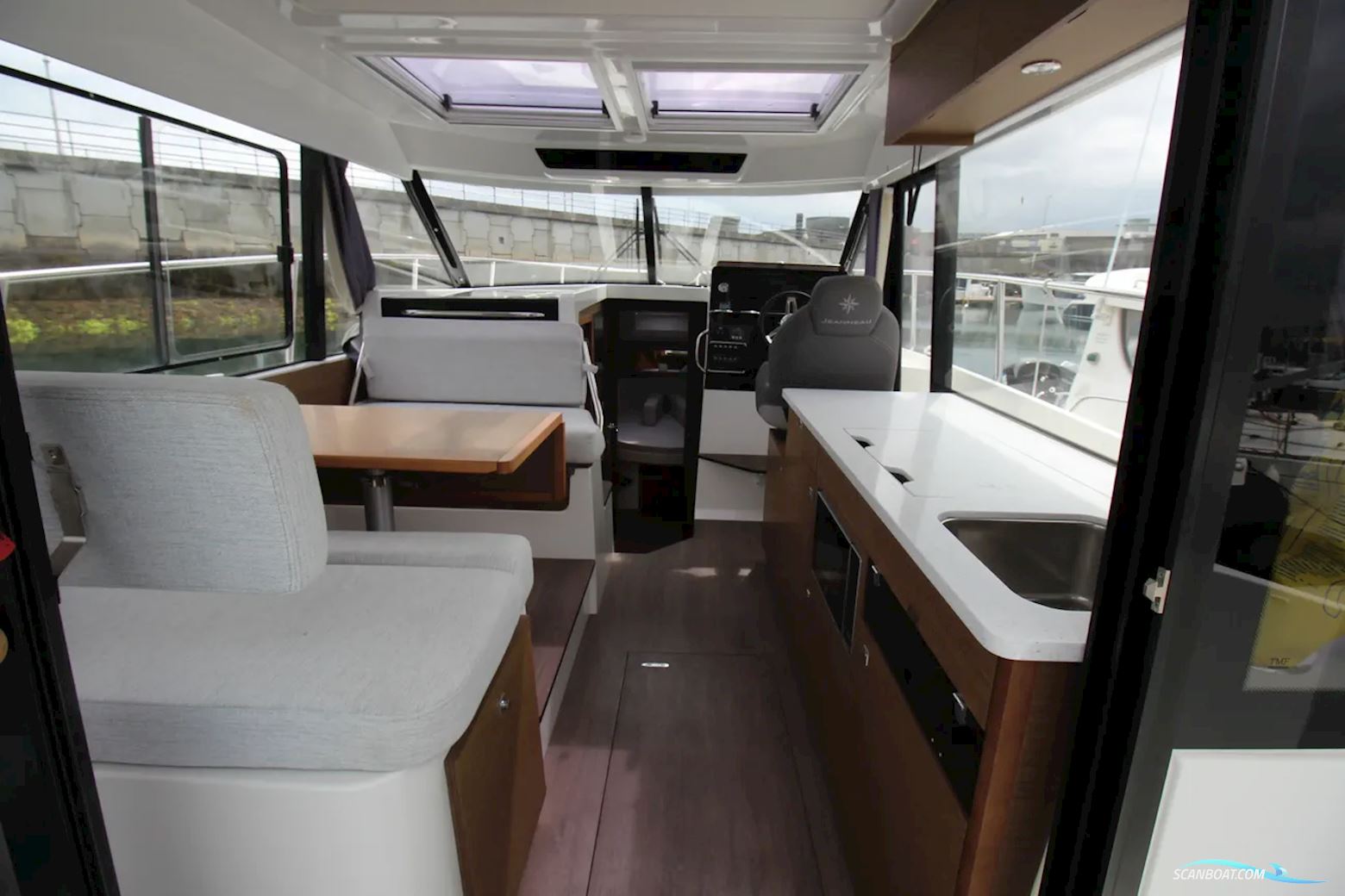 Jeanneau Merry Fisher 1095 Coupé