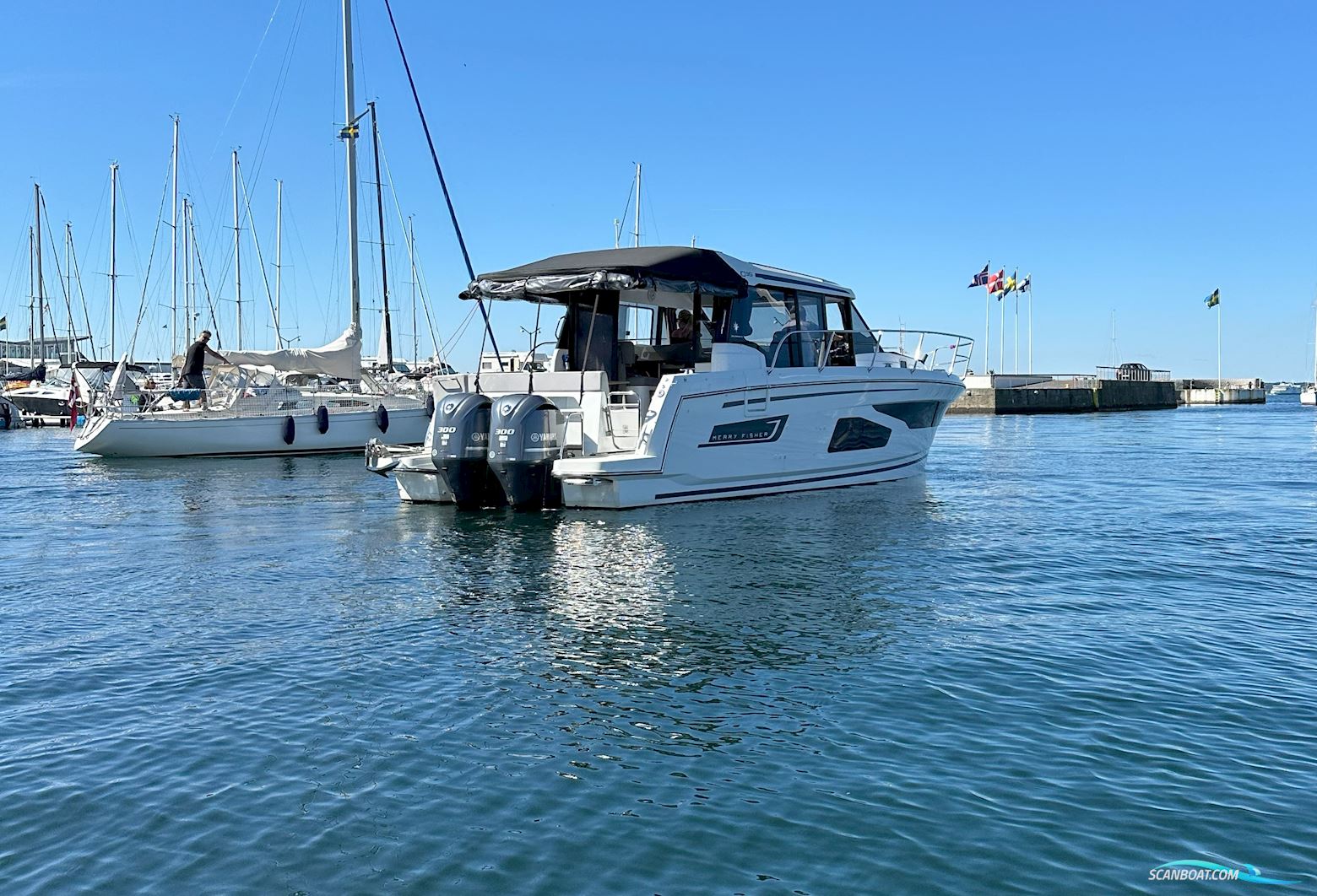 Jeanneau Merry Fisher 1095 Coupé