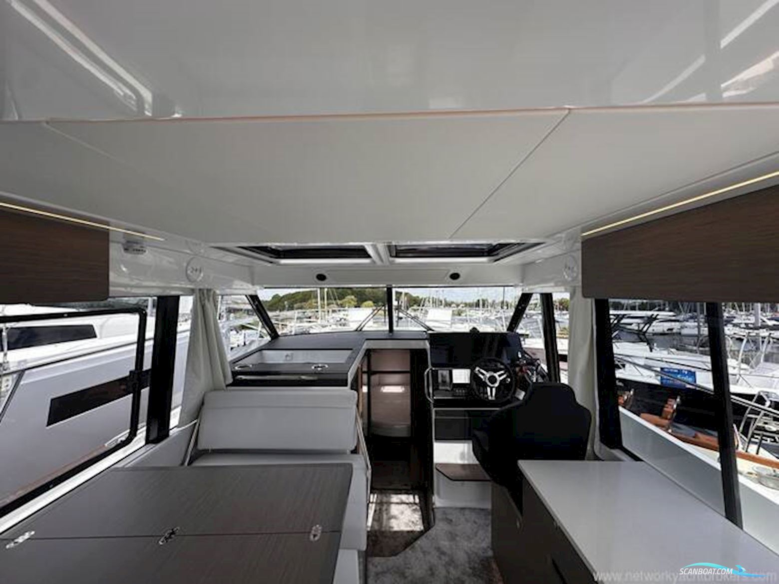 Jeanneau Merry Fisher 1095 Coupe Series 2
