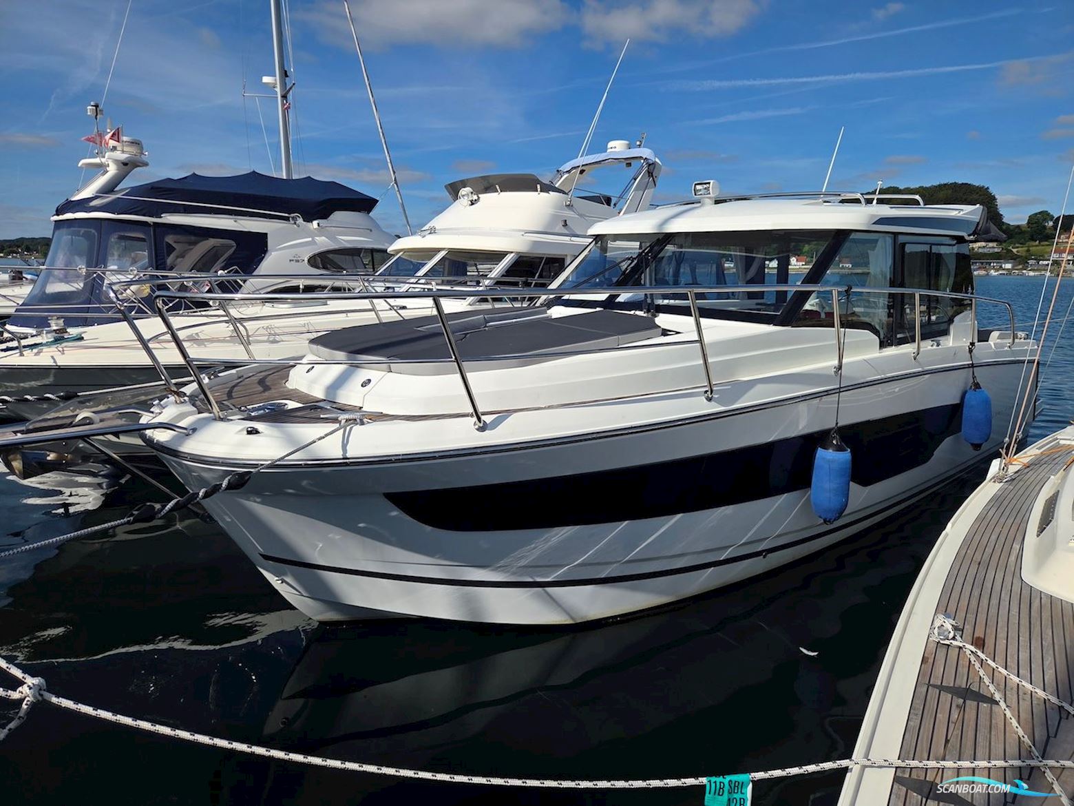 Jeanneau Merry Fisher 1095 Cruiser
