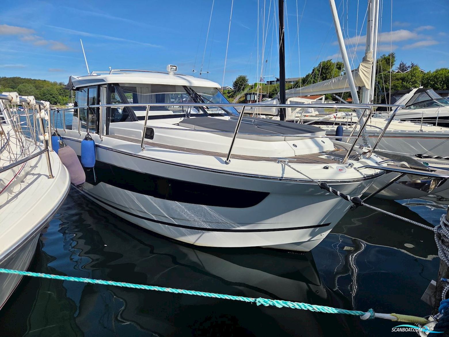 Jeanneau Merry Fisher 1095 Cruiser