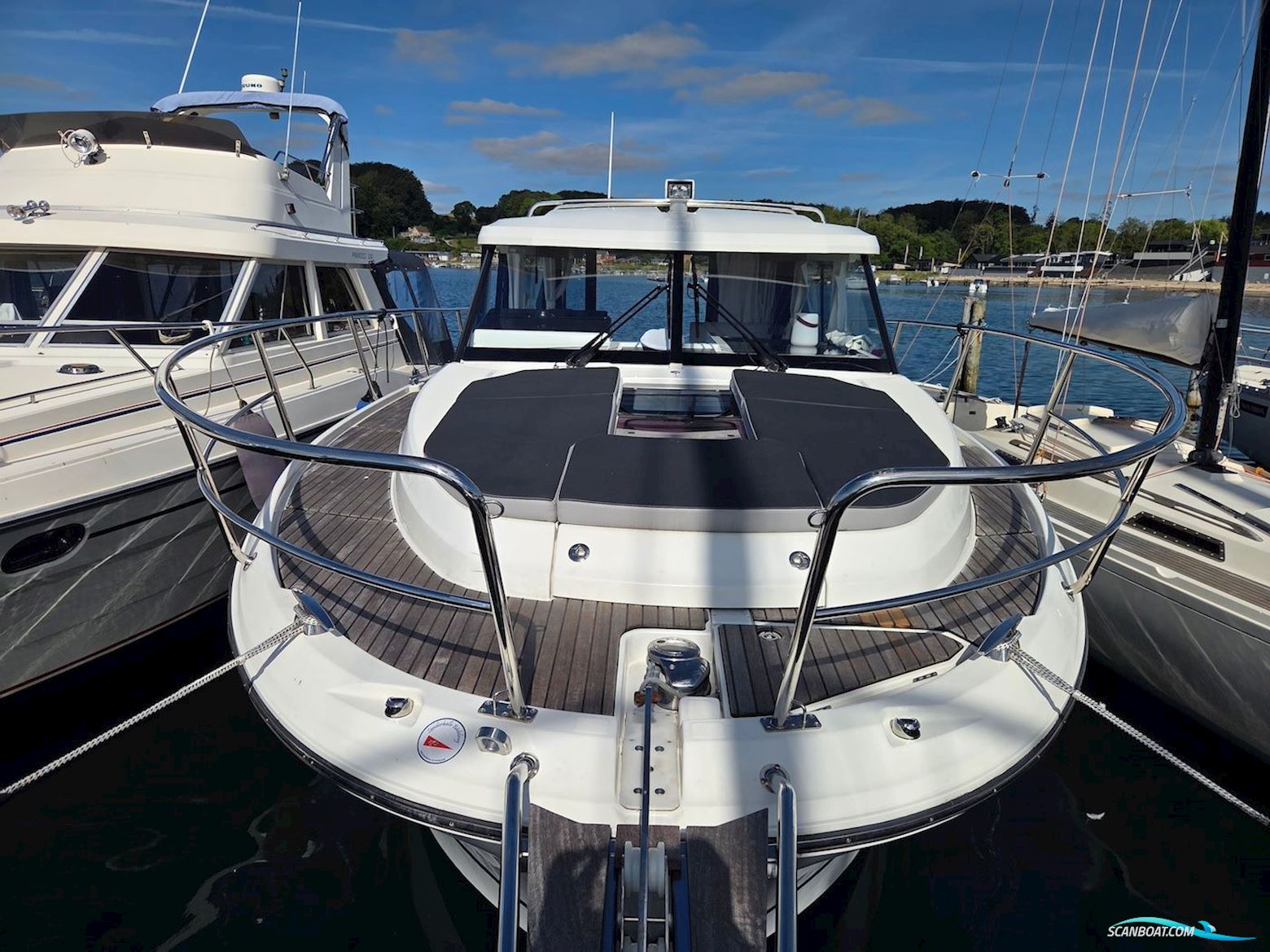 Jeanneau Merry Fisher 1095 Cruiser