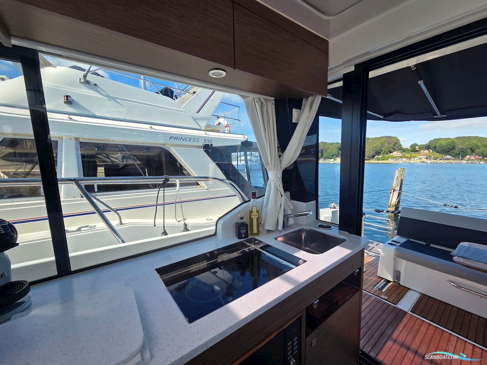 Jeanneau Merry Fisher 1095 Cruiser