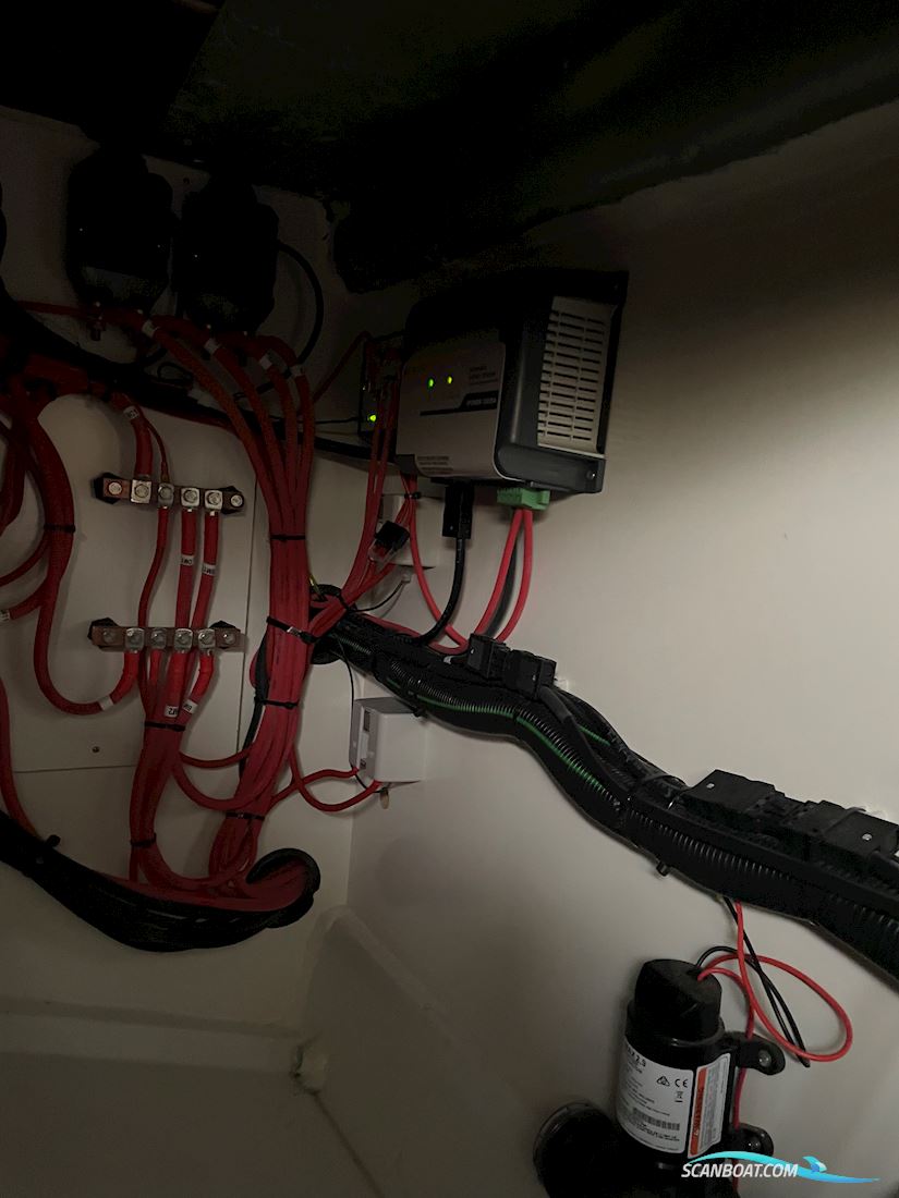 Jeanneau Merry Fisher 1095 Fly