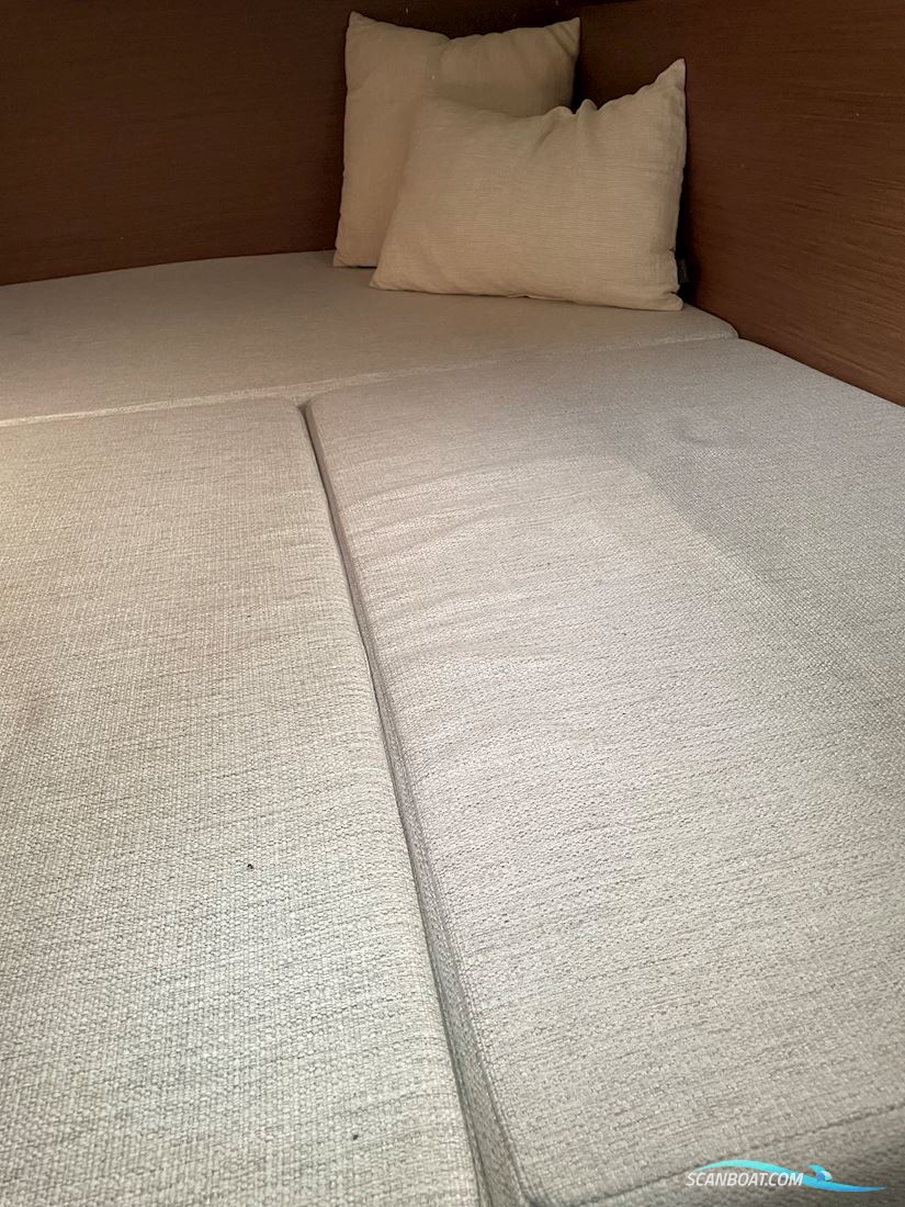 Jeanneau Merry Fisher 1095 Fly