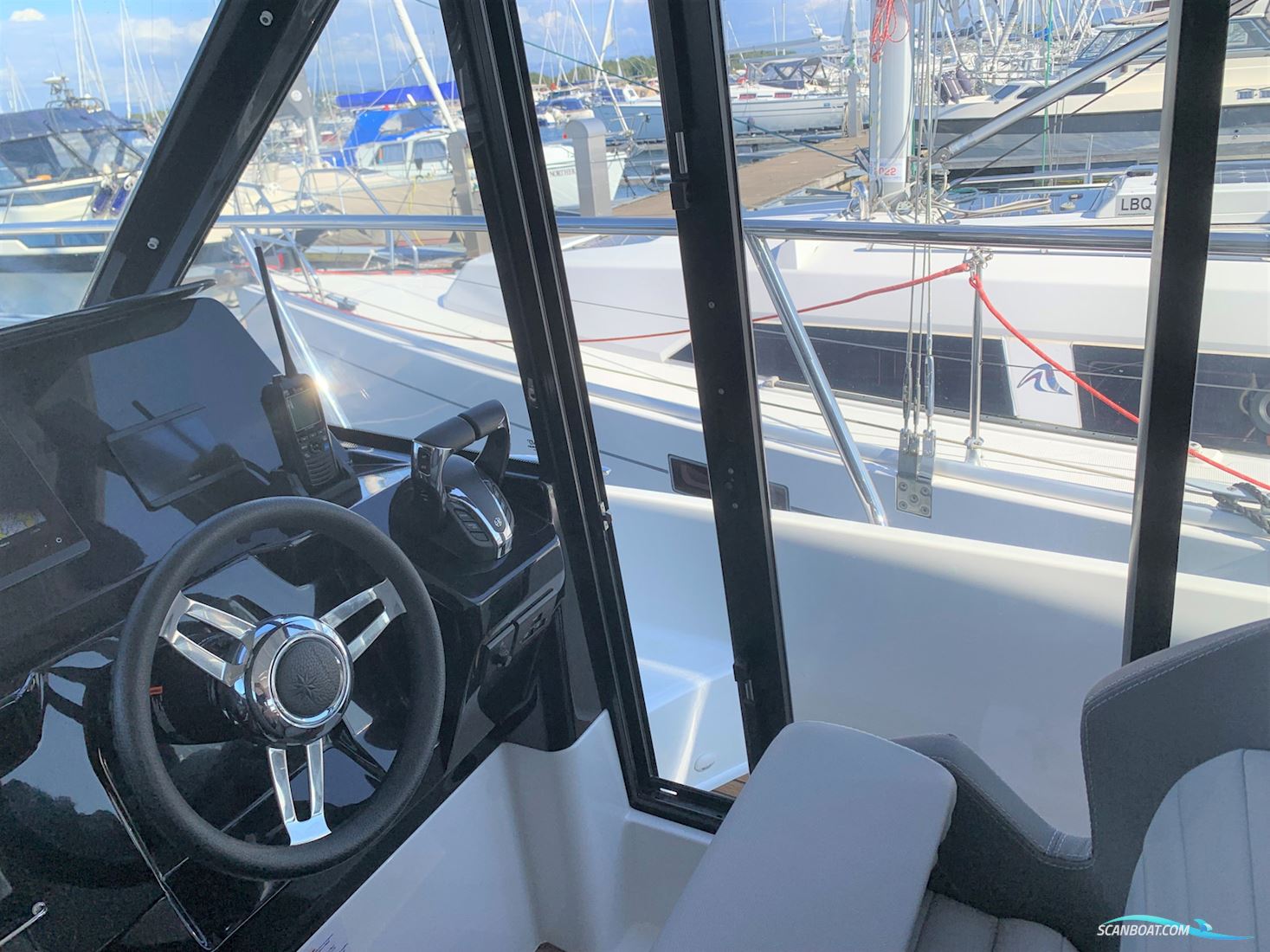 Jeanneau Merry Fisher 1095